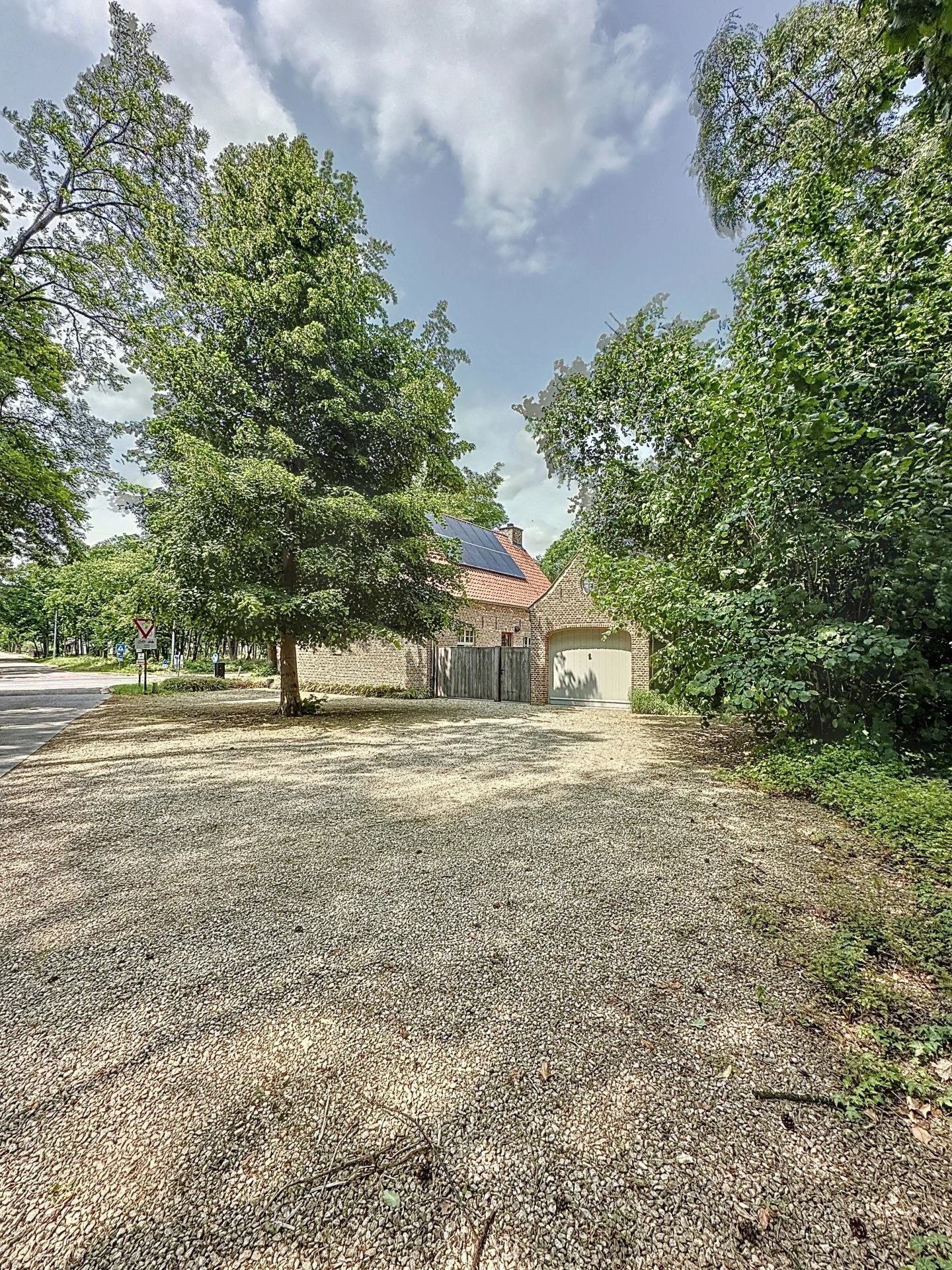 Prachtige villa met 3 slaapkamers op een perceel van +/- 60 are. foto 42