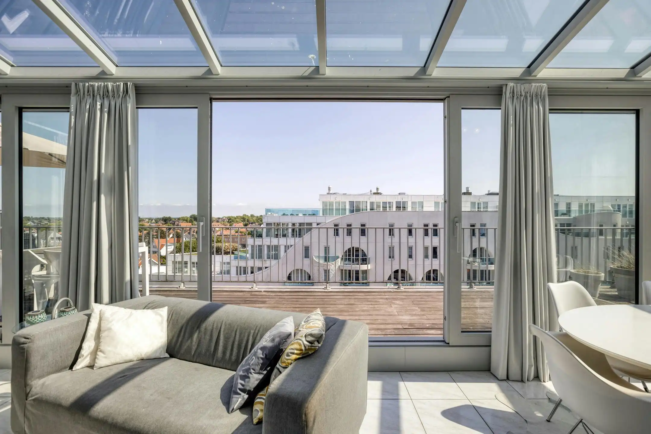 Appartement met 3 slaapkamers en ruim terras in Koksijde-Bad foto 17