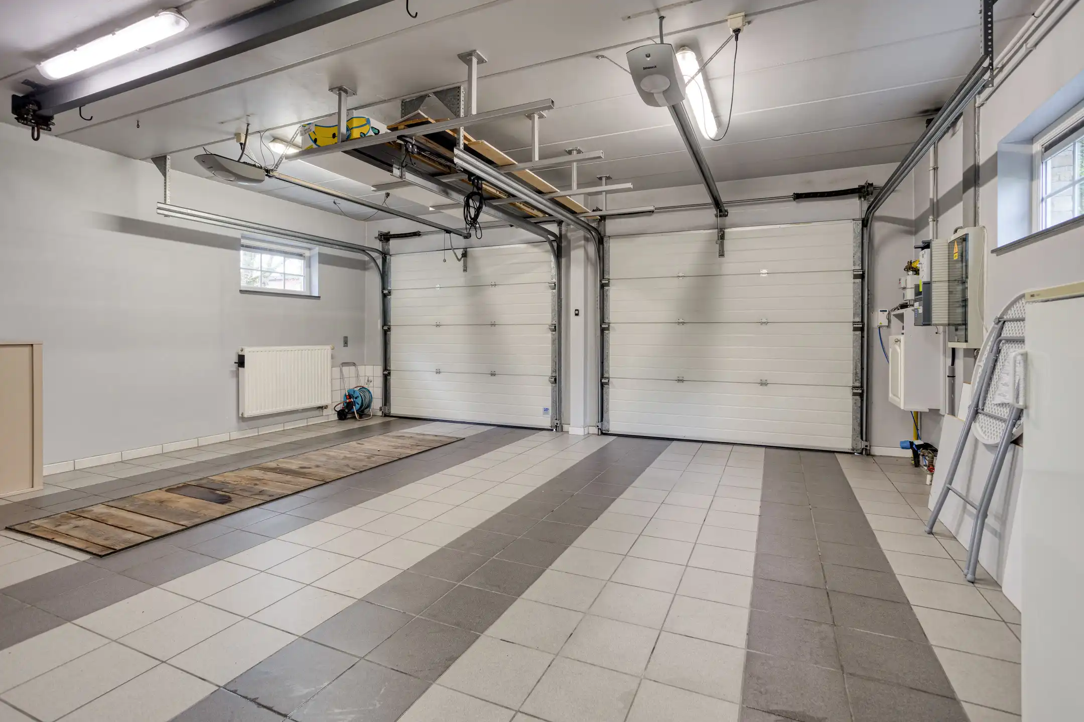 TOP onderhouden villa op uitzonderlijk perceel foto 24