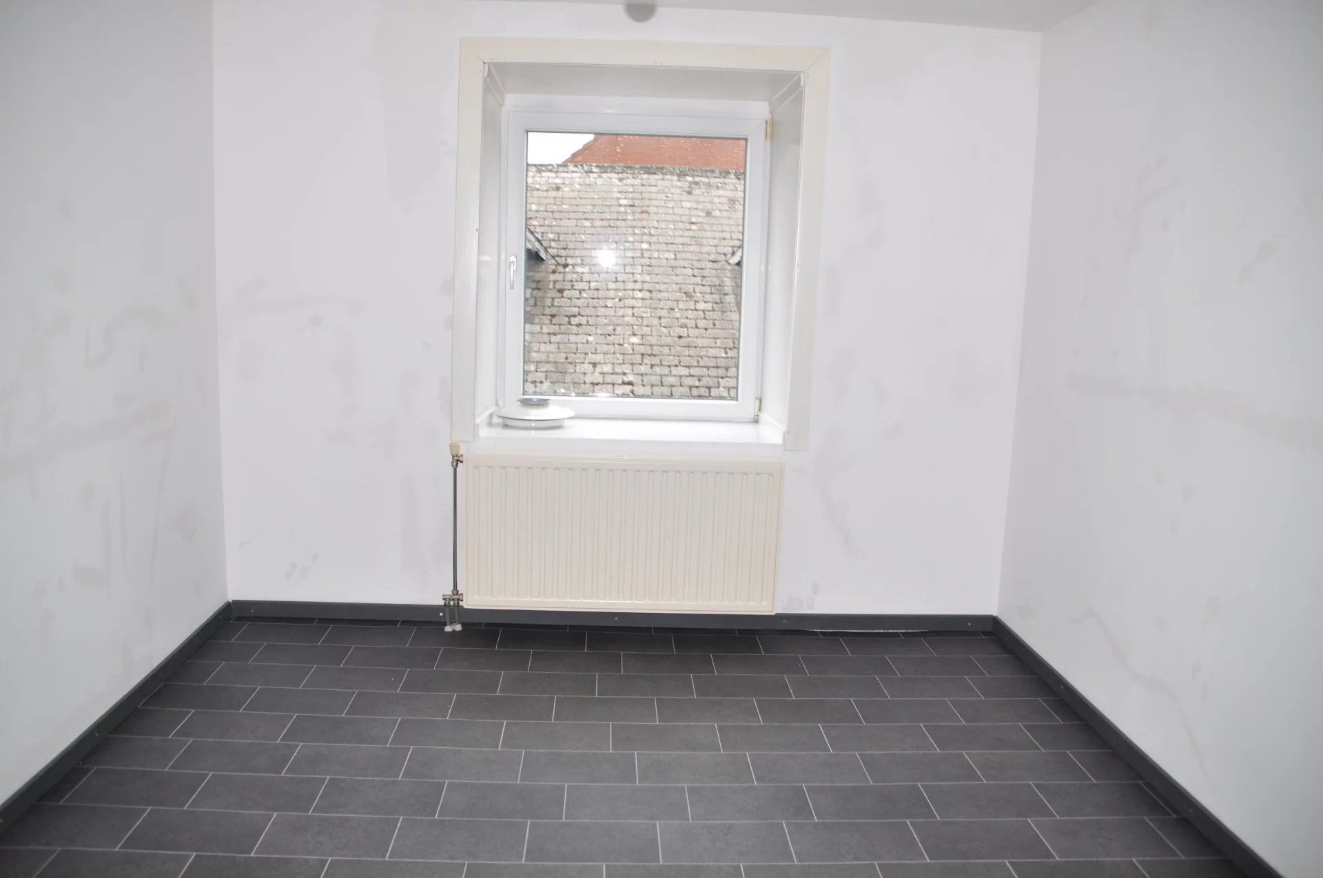 RUSTIG GELEGEN APPARTEMENT VAN 96M² MET RUIM TERRAS IN LANAKEN foto 12
