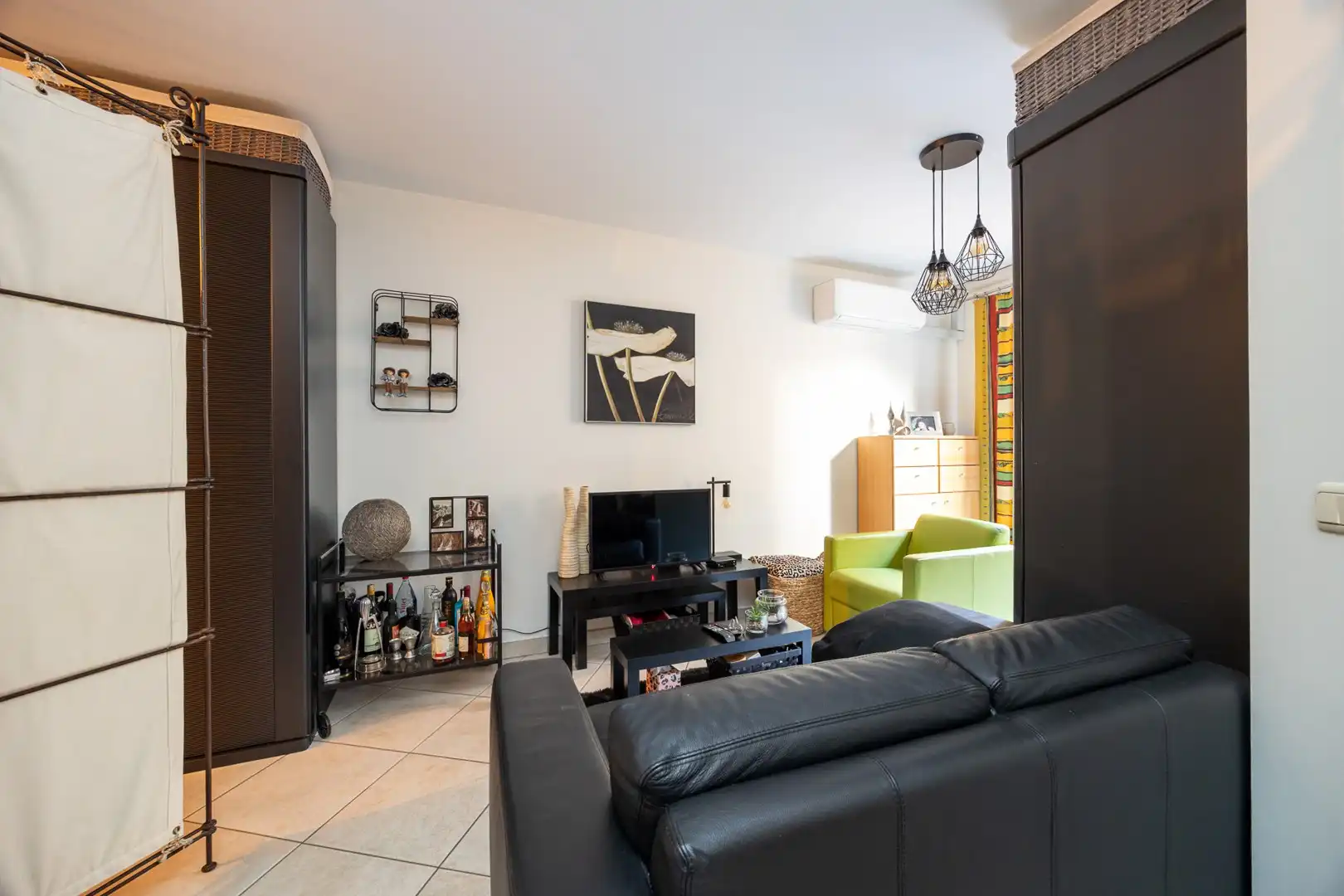 APPARTEMENT MET GARAGE foto 3