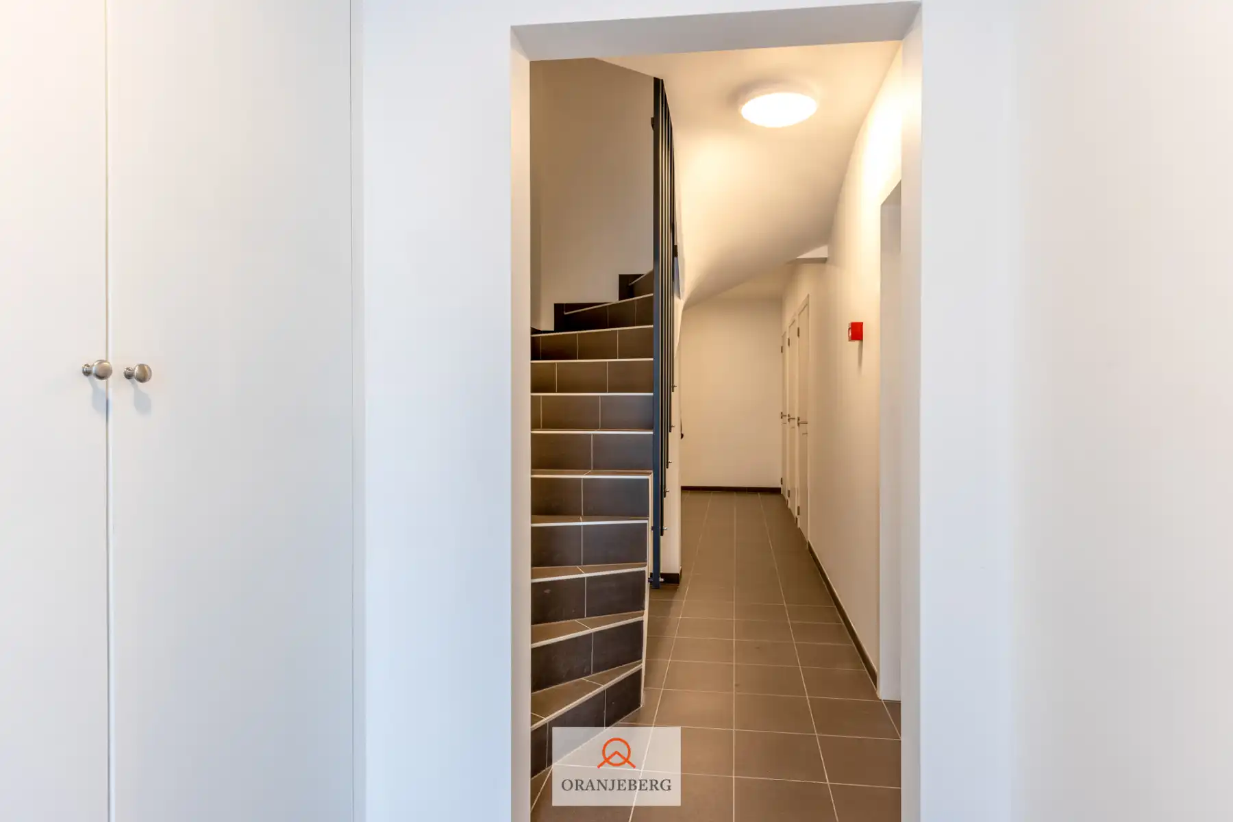 Compleet gerenoveerd 2slpk appartement hart Gent foto 24