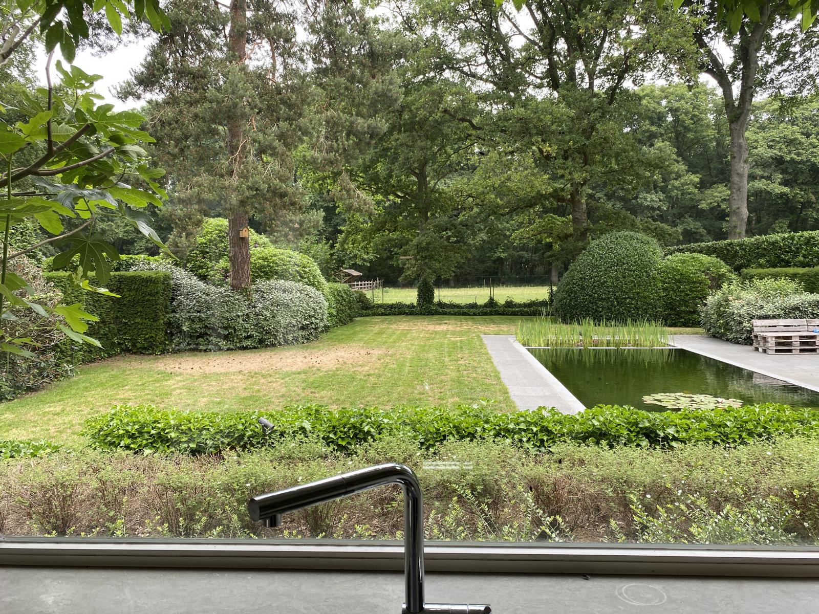 Charmante villa met zwemvijver en veel groen 1.512m2 foto 4