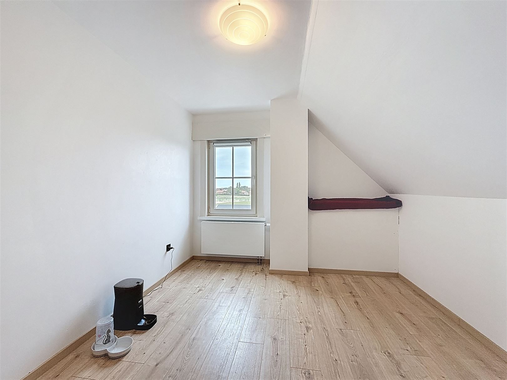 Mooie instapklare woning, 3 slpks, garage, tuin, 9a 18ca foto 20