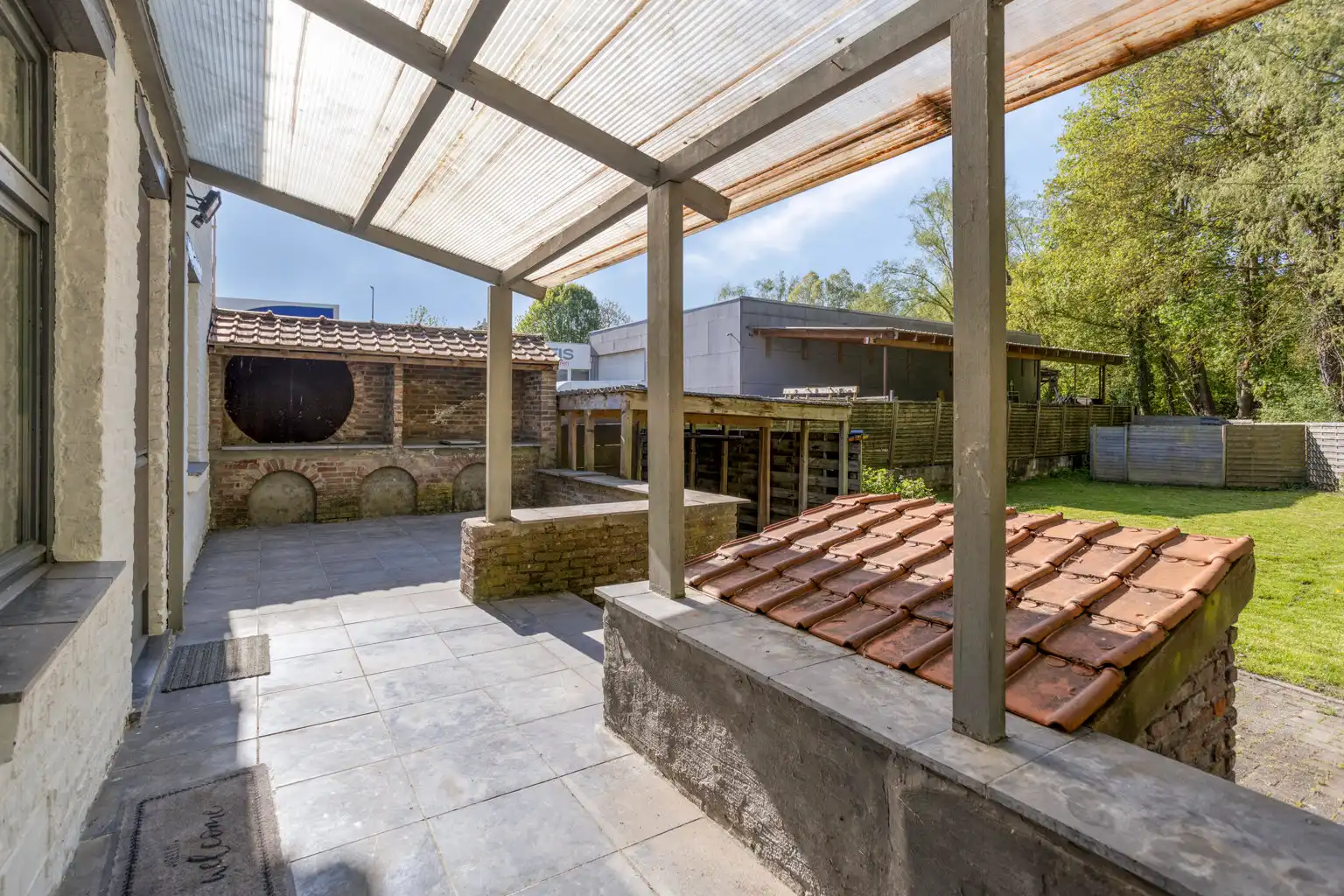 RUIME WONING MET TUIN IN BOUTERSEM foto 24