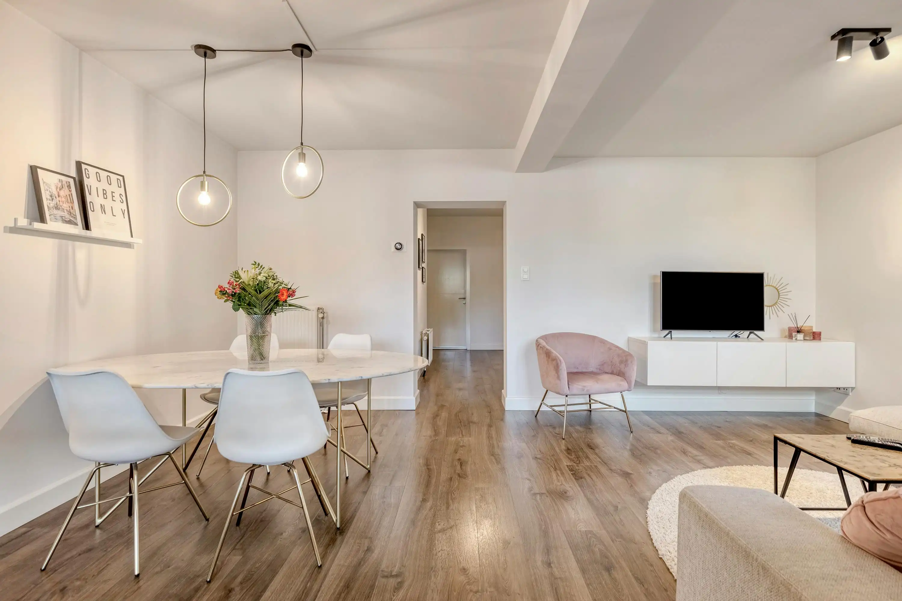 Gelijkvloers appartement met 1 slpk en tuin te Essen-centrum!  foto 3