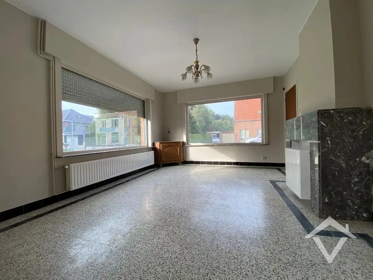 Alleenstaande woning met 3 slaapkamers en tuin te Koekelare foto 4