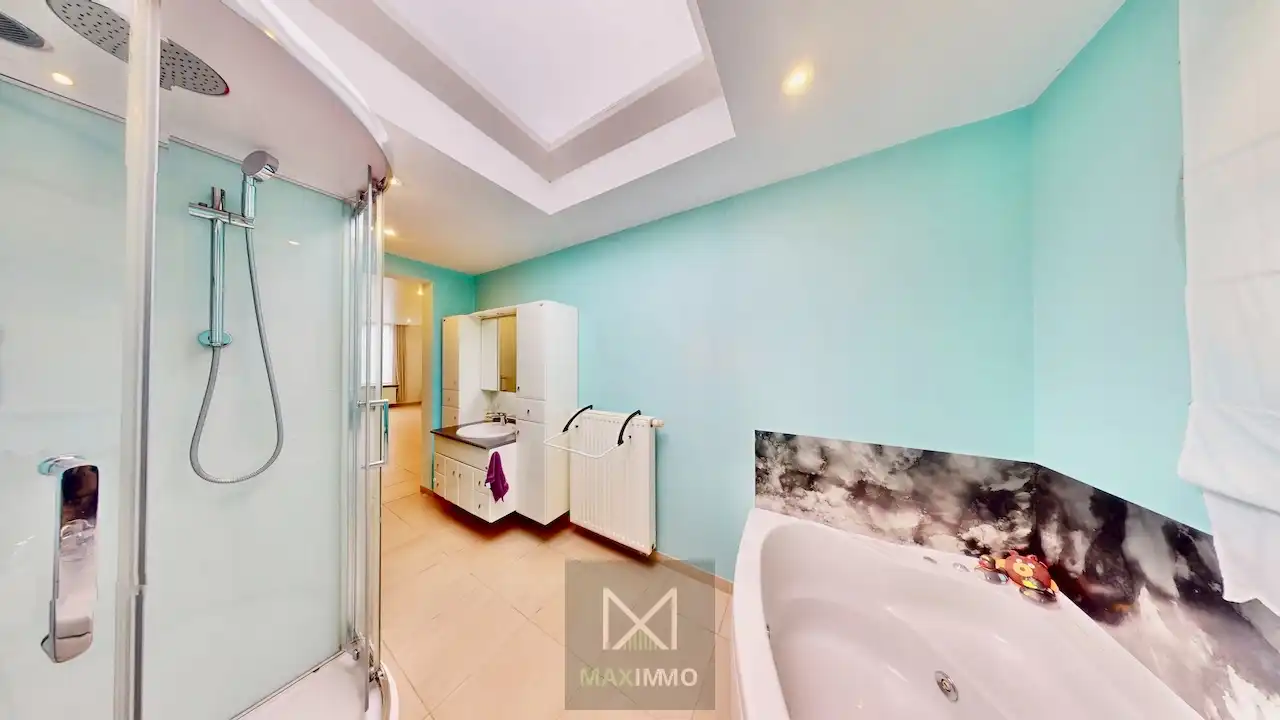 🏡 Te koop | Instapklare rijwoning met 3 slaapkamers in het centrum van Lauwe foto 9