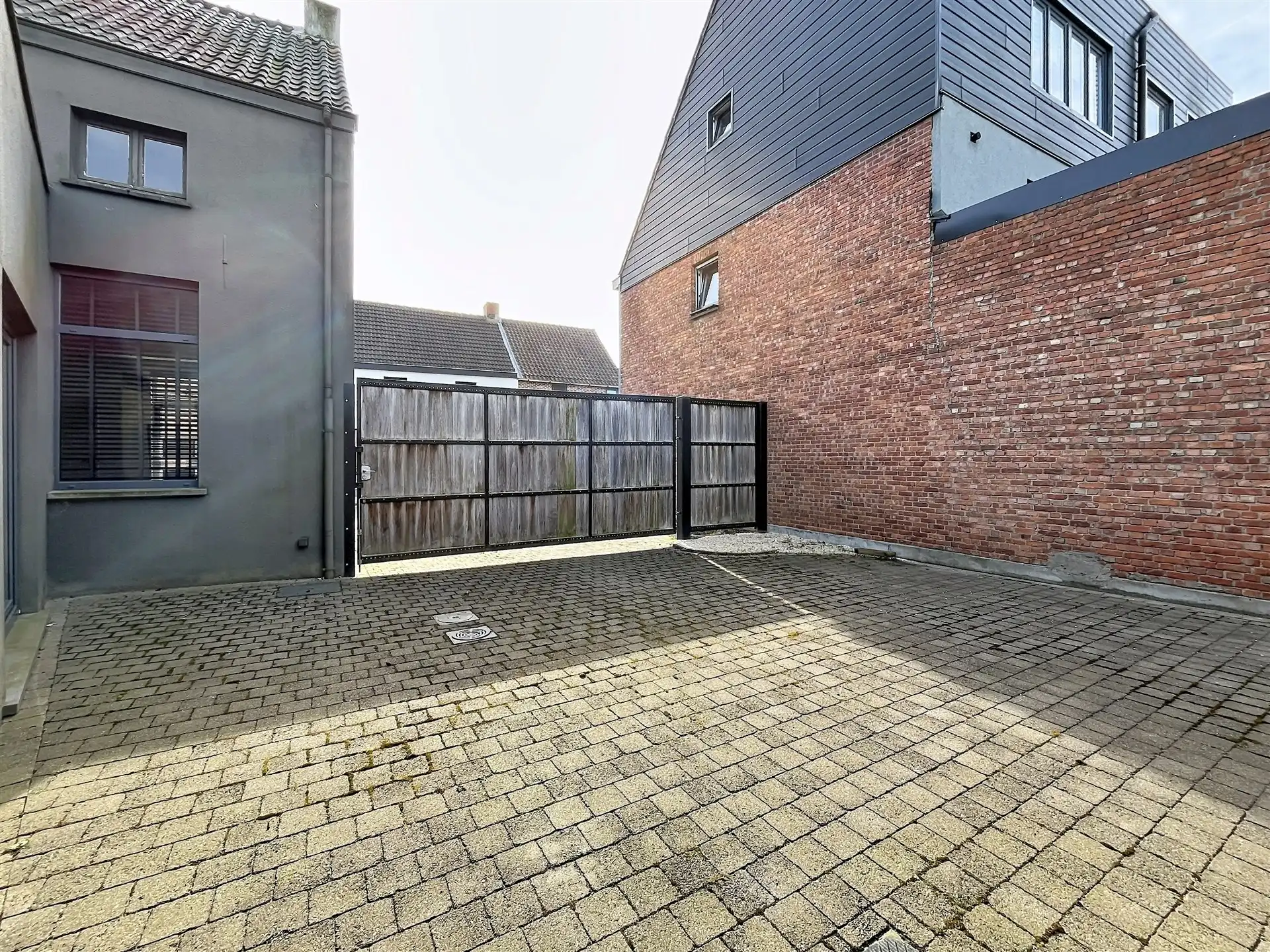 Half open bebouwing op perceel van 330m²  foto 13