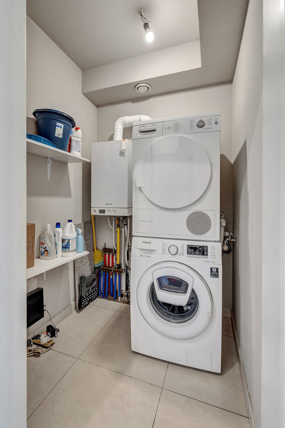Instapklaar appartement met garage en ruime kelderberging foto 15