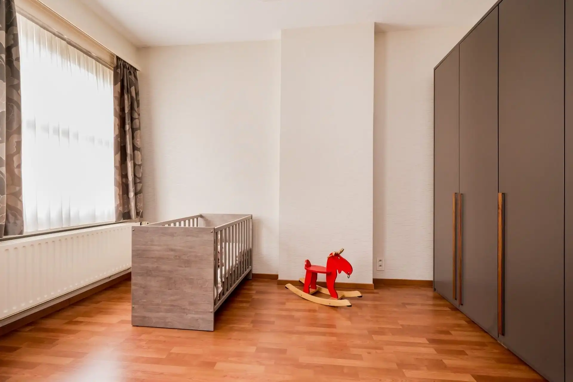 Ruime karaktervolle woning met 6 slpks en tuin! foto 19