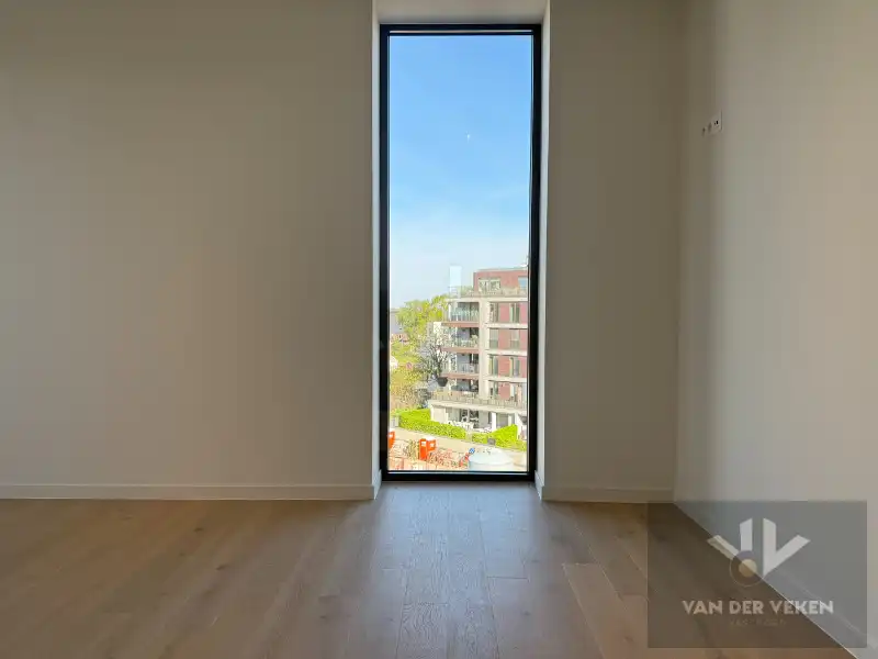 LICHTRIJK NIEUWBOUWAPP MET 2 SLPK NABIJ QUARTIER BLEU EN STADSCENTRUM foto 19