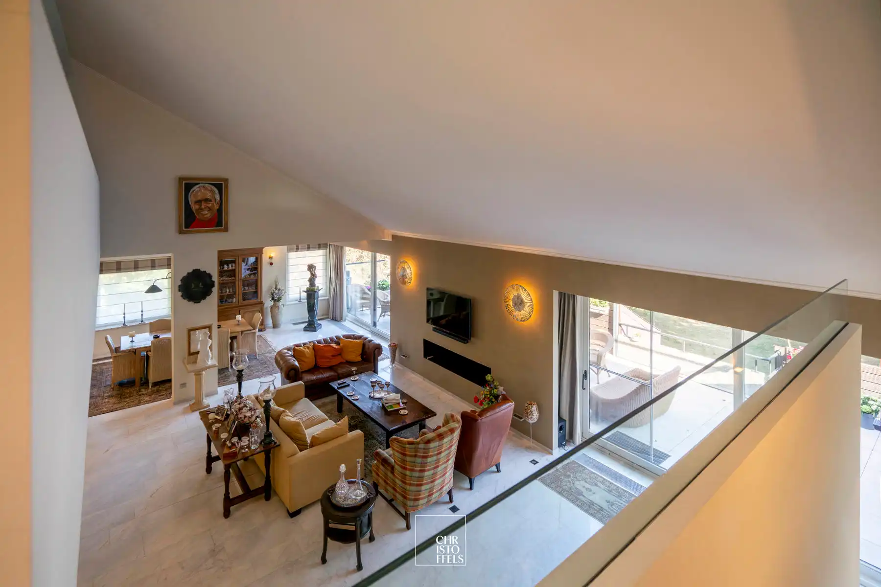 Riant penthouse (310m²) in een groene parkomgeving nabij Maastricht! foto 14
