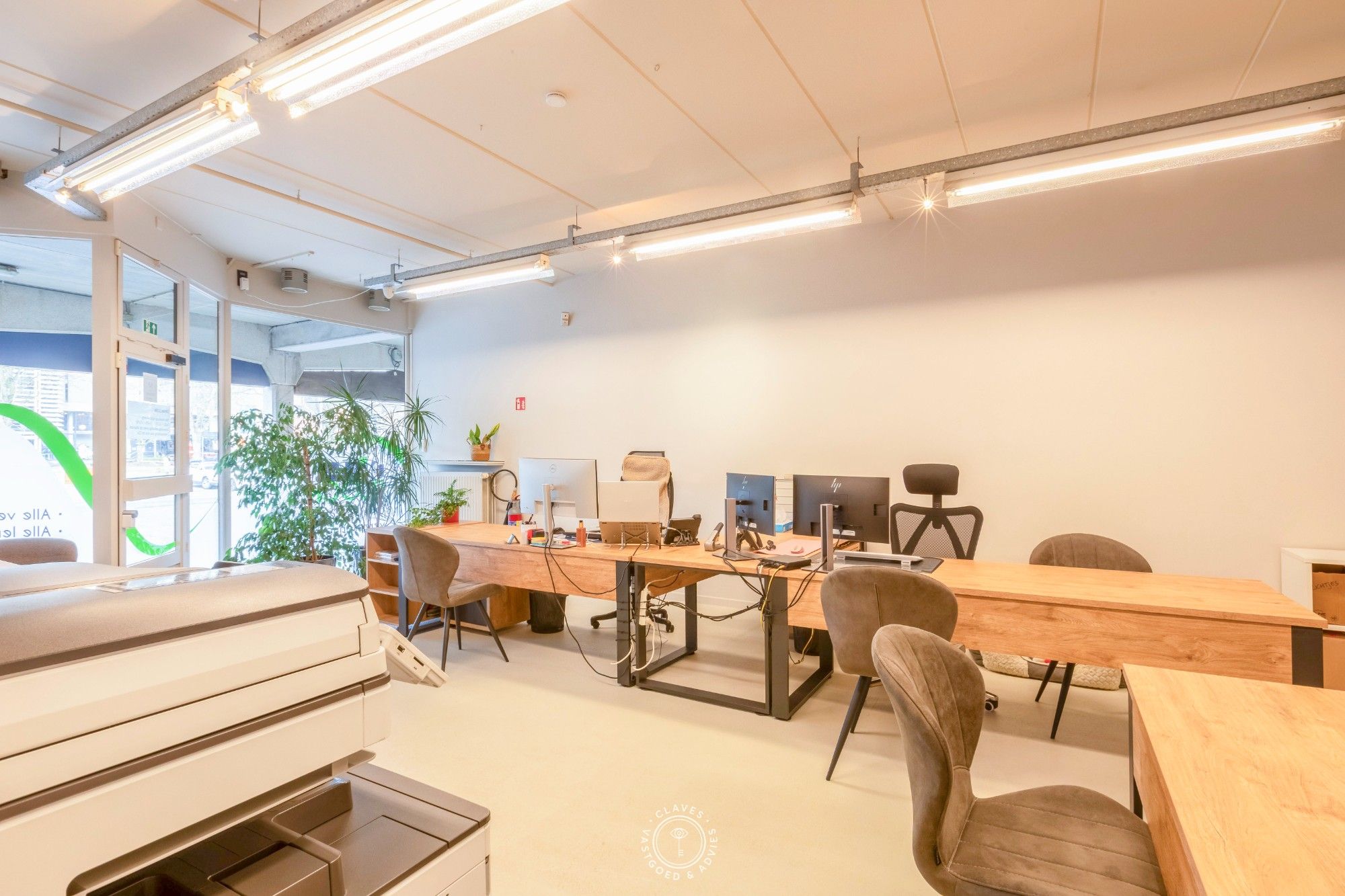 Commerciële buitenkans op het Hendrik Heymanplein foto 6