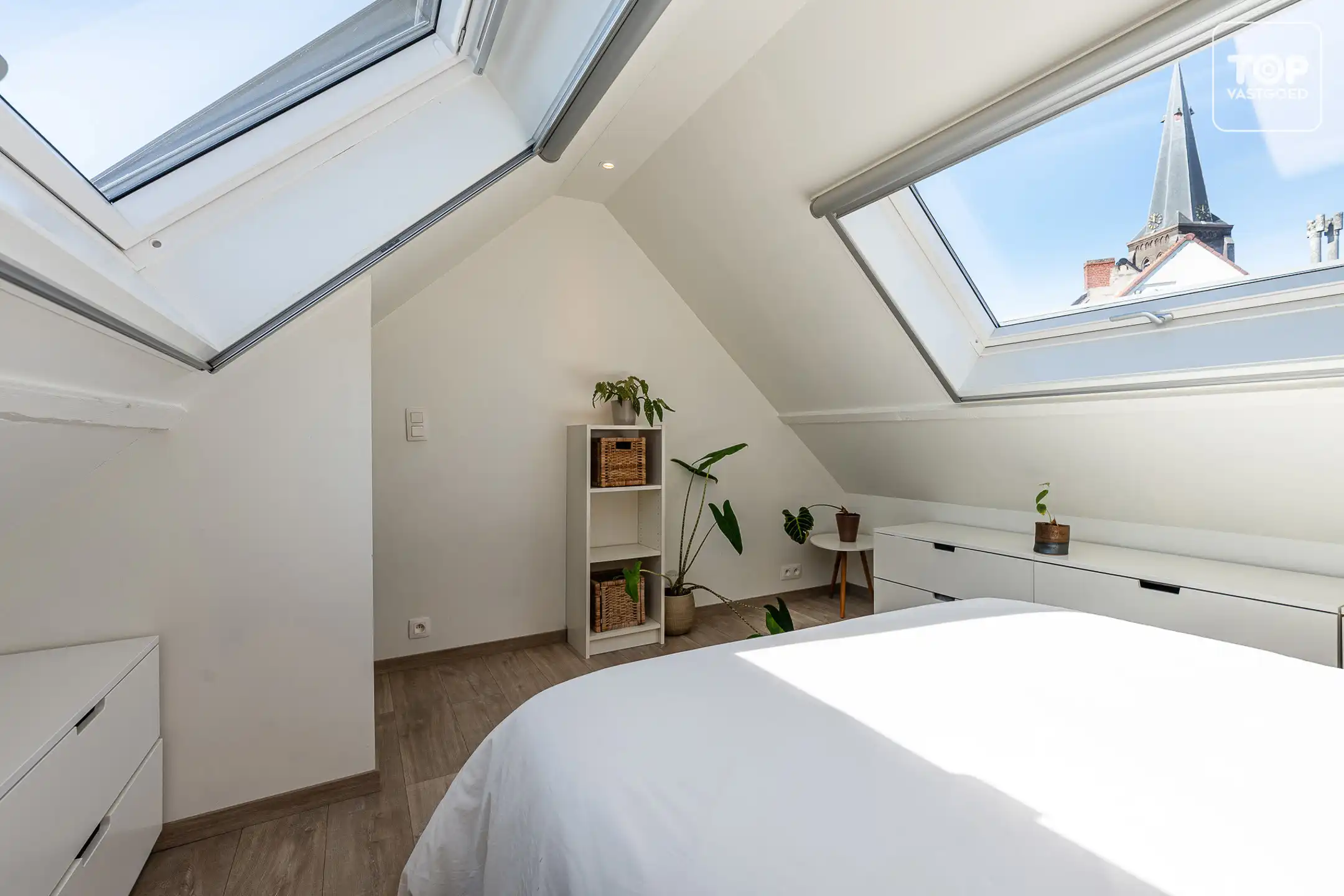 Ideale starterswoning met 2 slaapkamers en dressing. foto 22