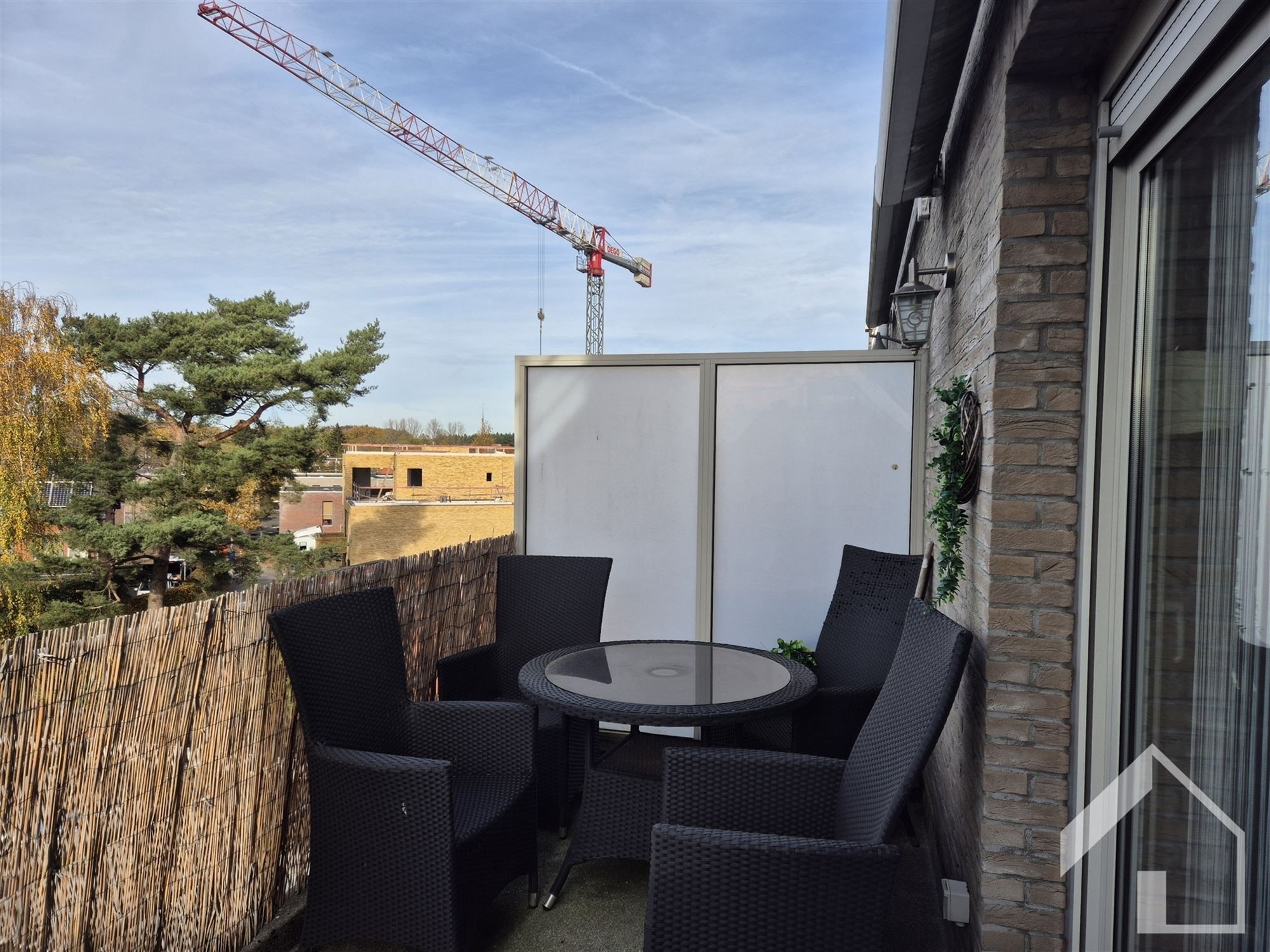 Appartement 3de verdieping, 2 slaapkamers, Lift en autostaanplaats foto 12