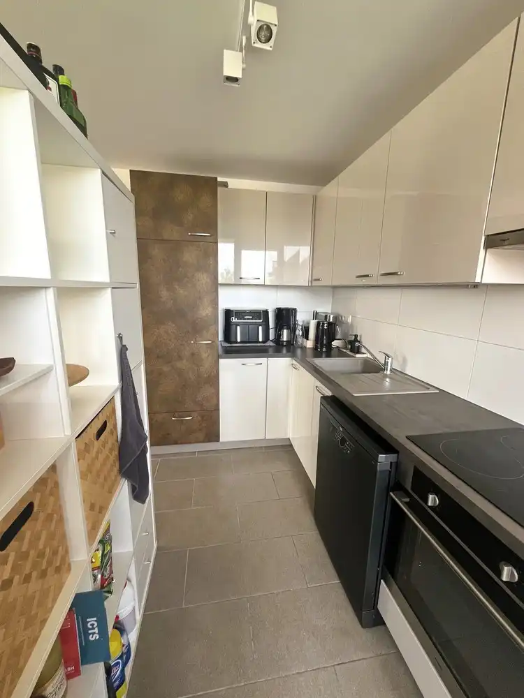 Lichtrijk hoekappartement met 2 slaapkamers, garagebox en mooie uitzichten in Heverlee foto 6