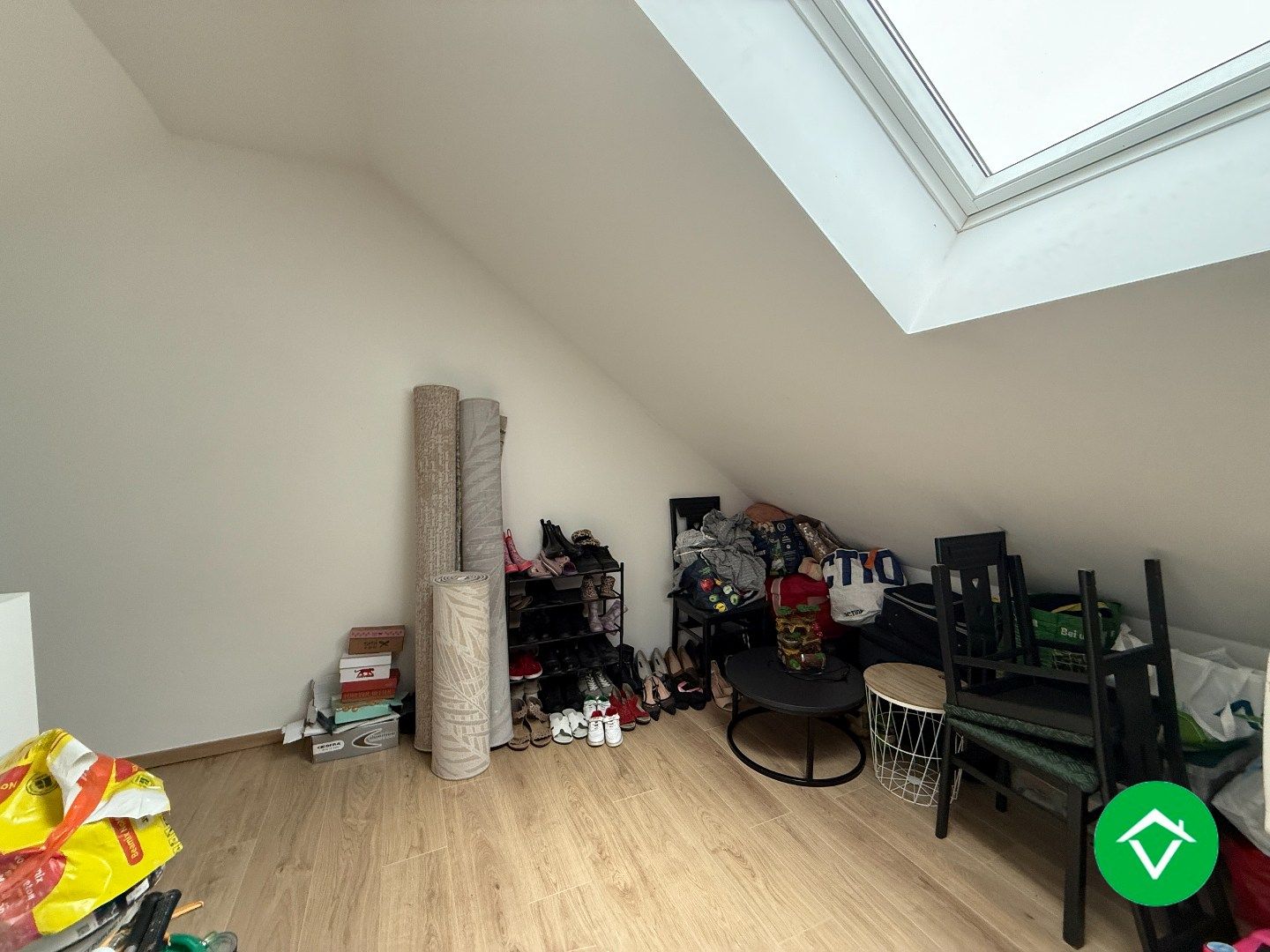 Rijwoning met 3 slaapkamers en terrastuinin centrum Roeselare foto 16