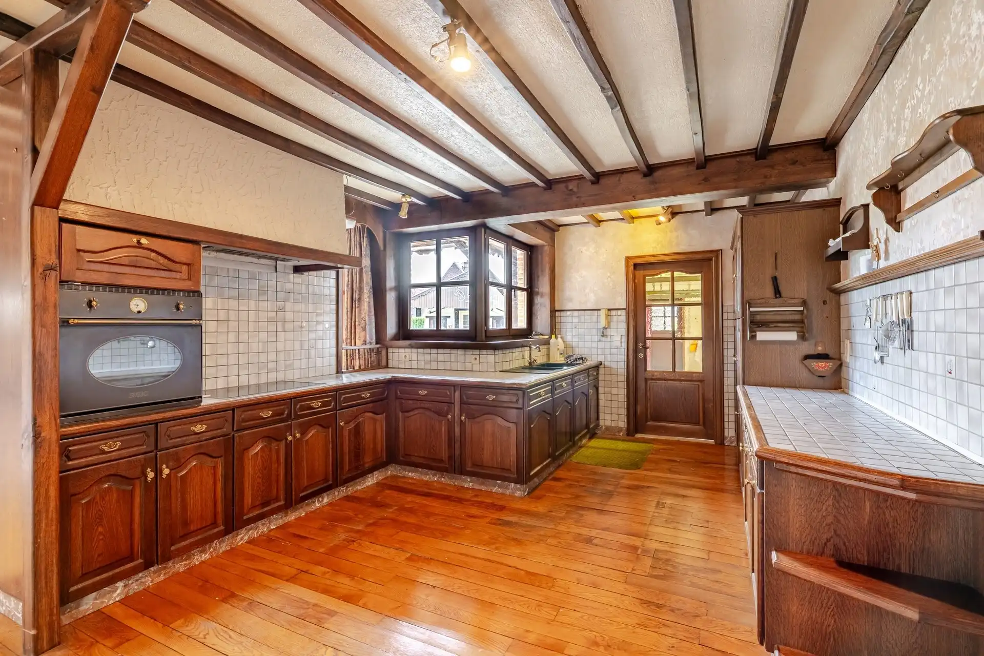 Open bebouwing op ruim perceel van 1012 m² foto 9