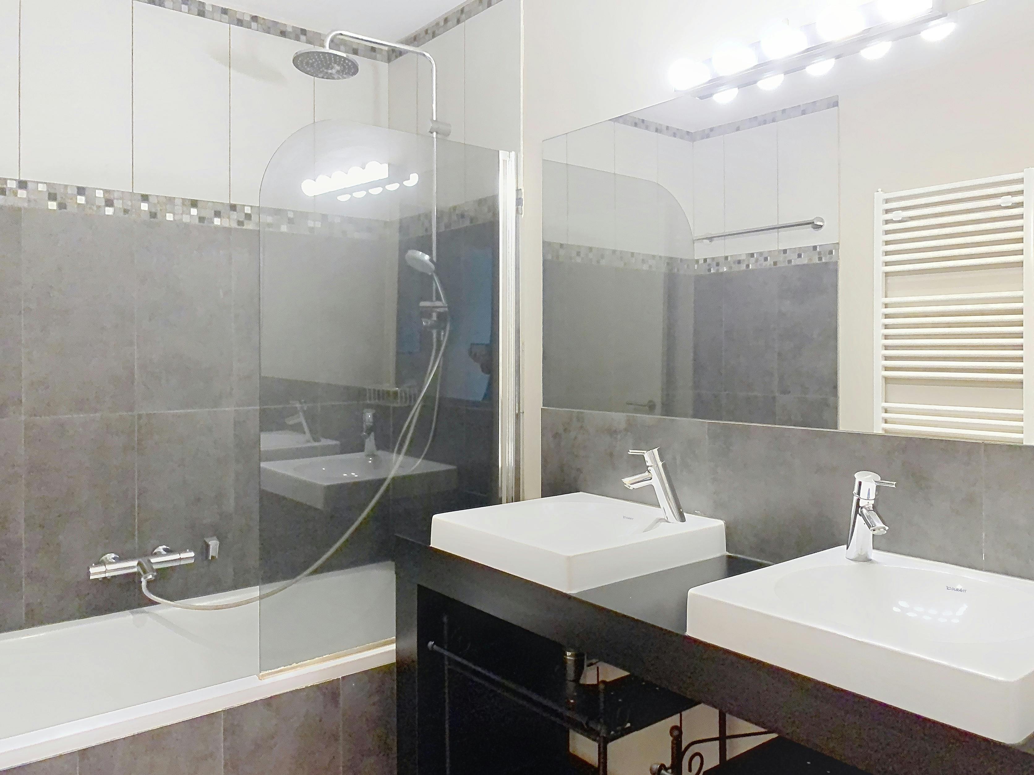 Dansaert - Ruim bemeubeld appartement met parking te huur foto 9