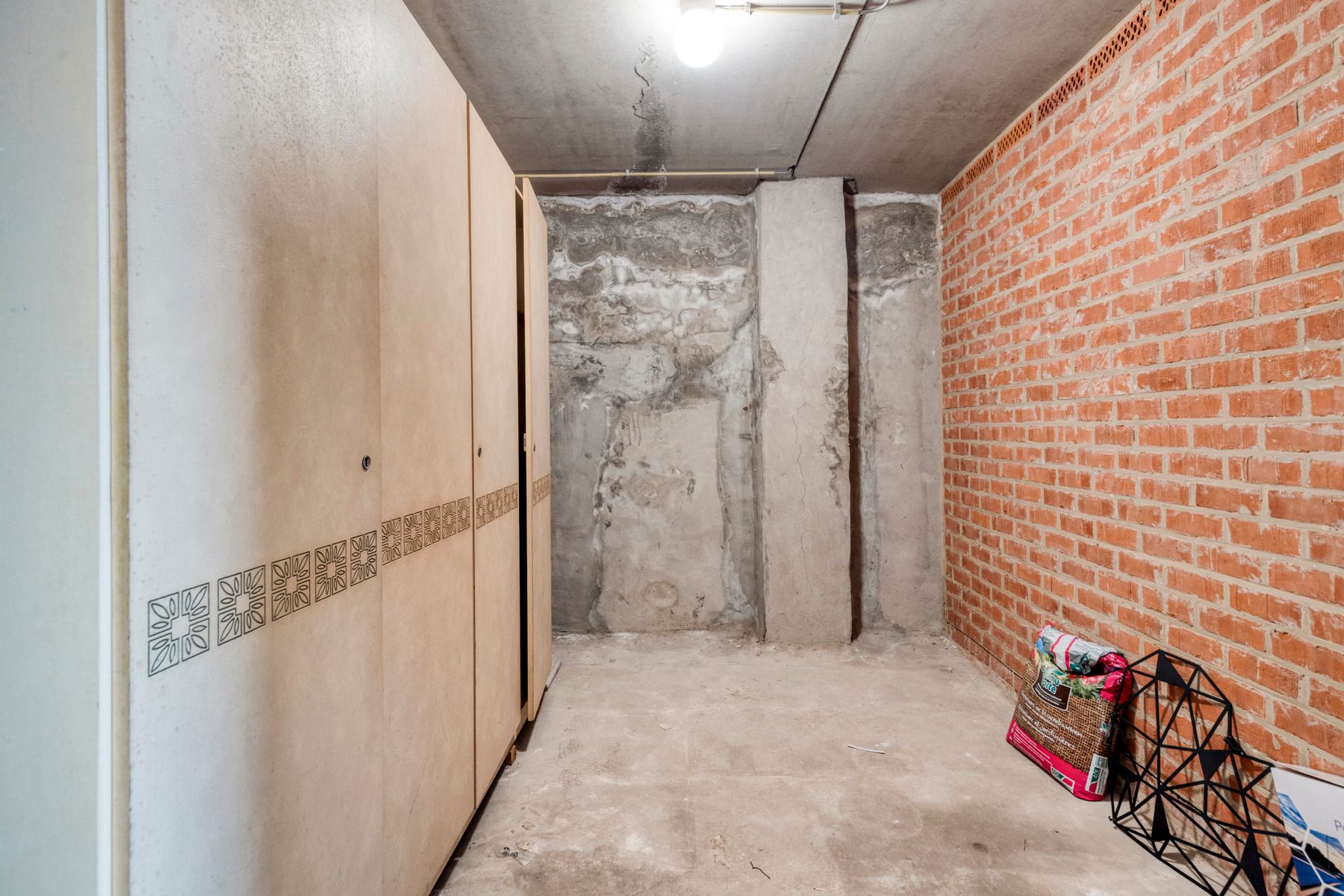 Centraal gelegen gerenoveerd appartement | Station Brugge foto 33