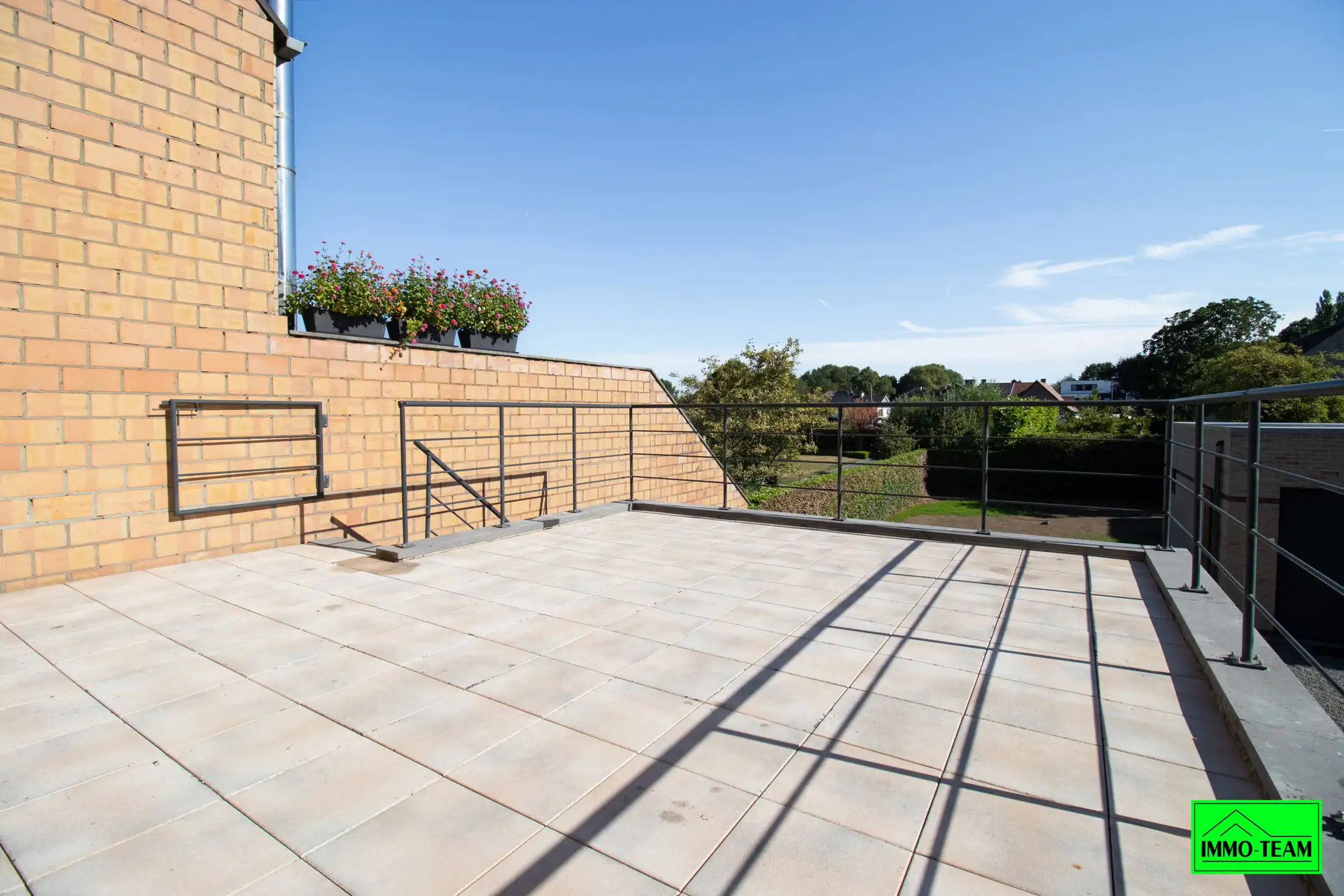 Ruim duplex-appartement met 3 slaapkamers foto 13