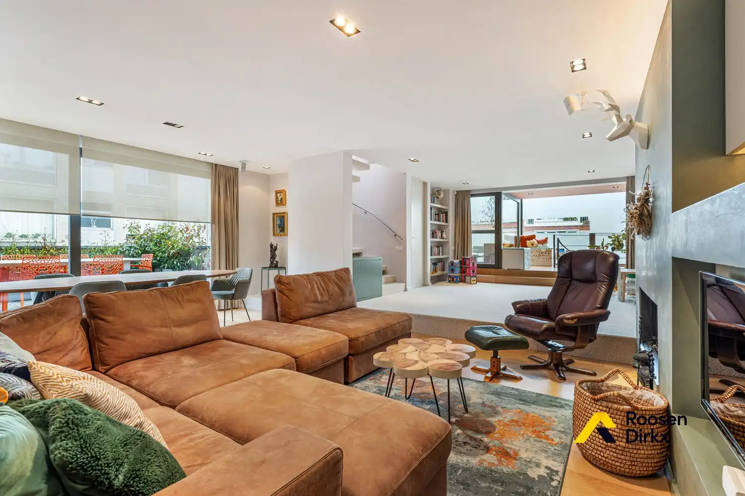 Luxe duplex (190m²) met 5 slaapkamers, groot terras en stadstuin te Venneborg foto 3