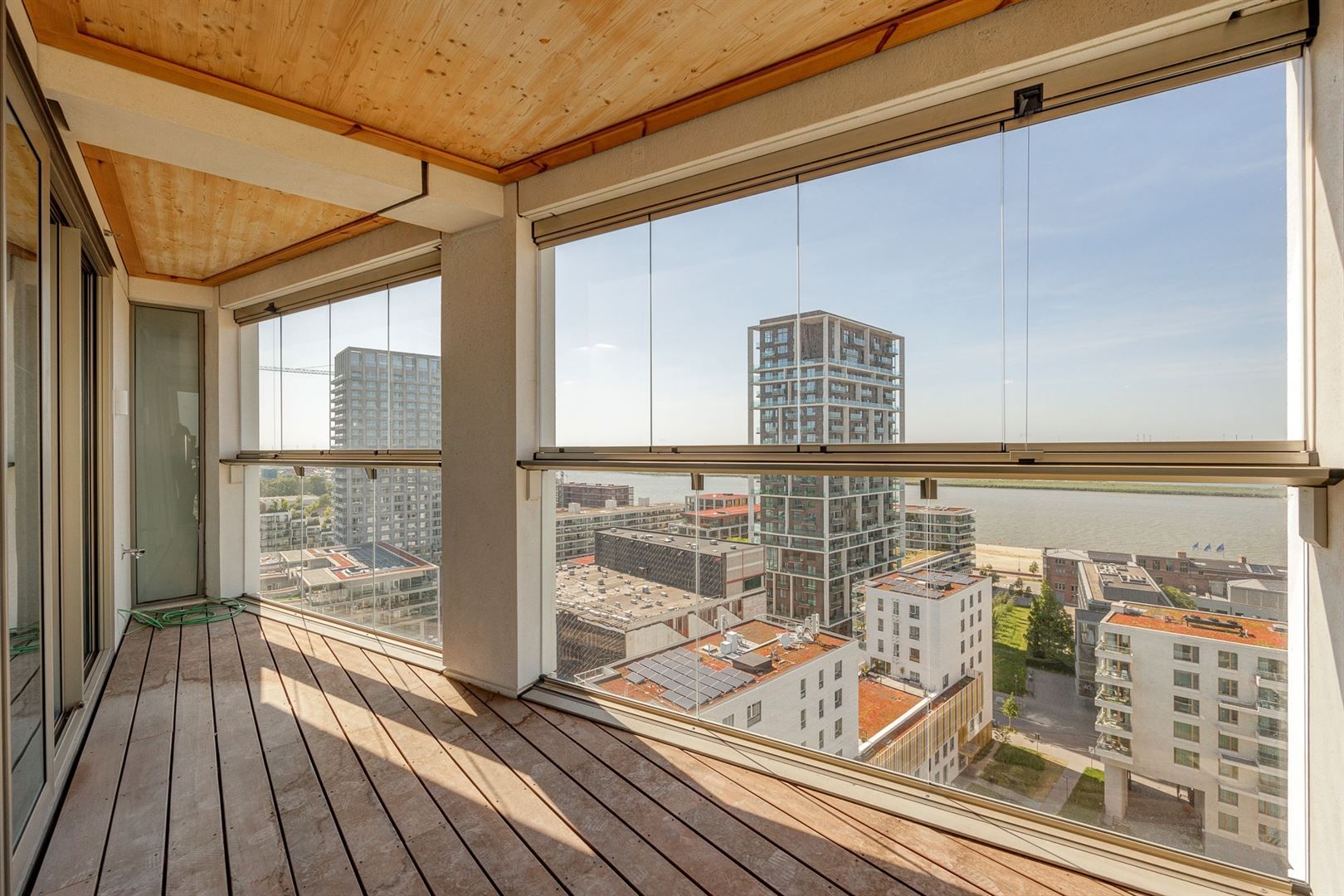 Prachtige casco-loft met adembenemend zicht  foto 6