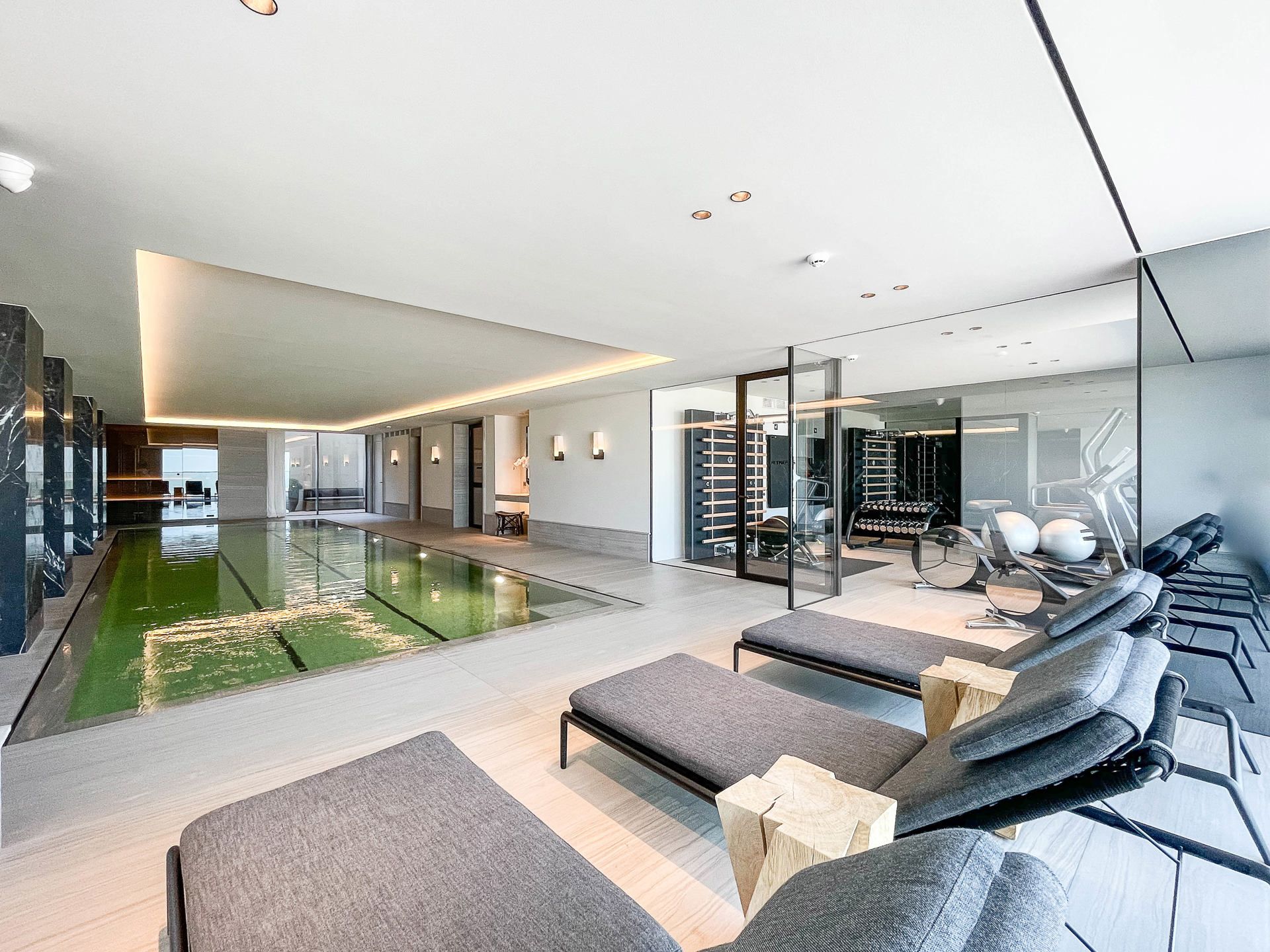 ONE CARLTON – Knokke-Zoute / ZEEZICHT foto 9