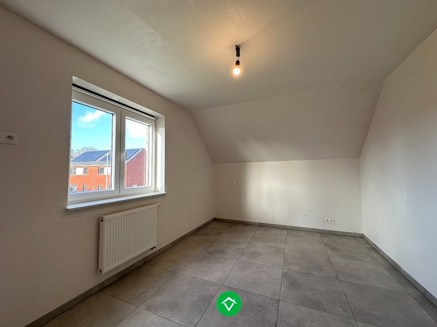 Moderne en lichtrijke nieuwbouwwoning met drie slaapkamers te Handzame (Kortemark) foto 13