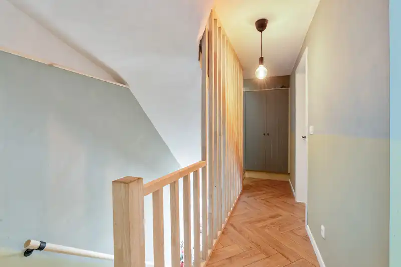 Recente, landelijke woning met 3 slaapkamers, tuin en parking foto 13