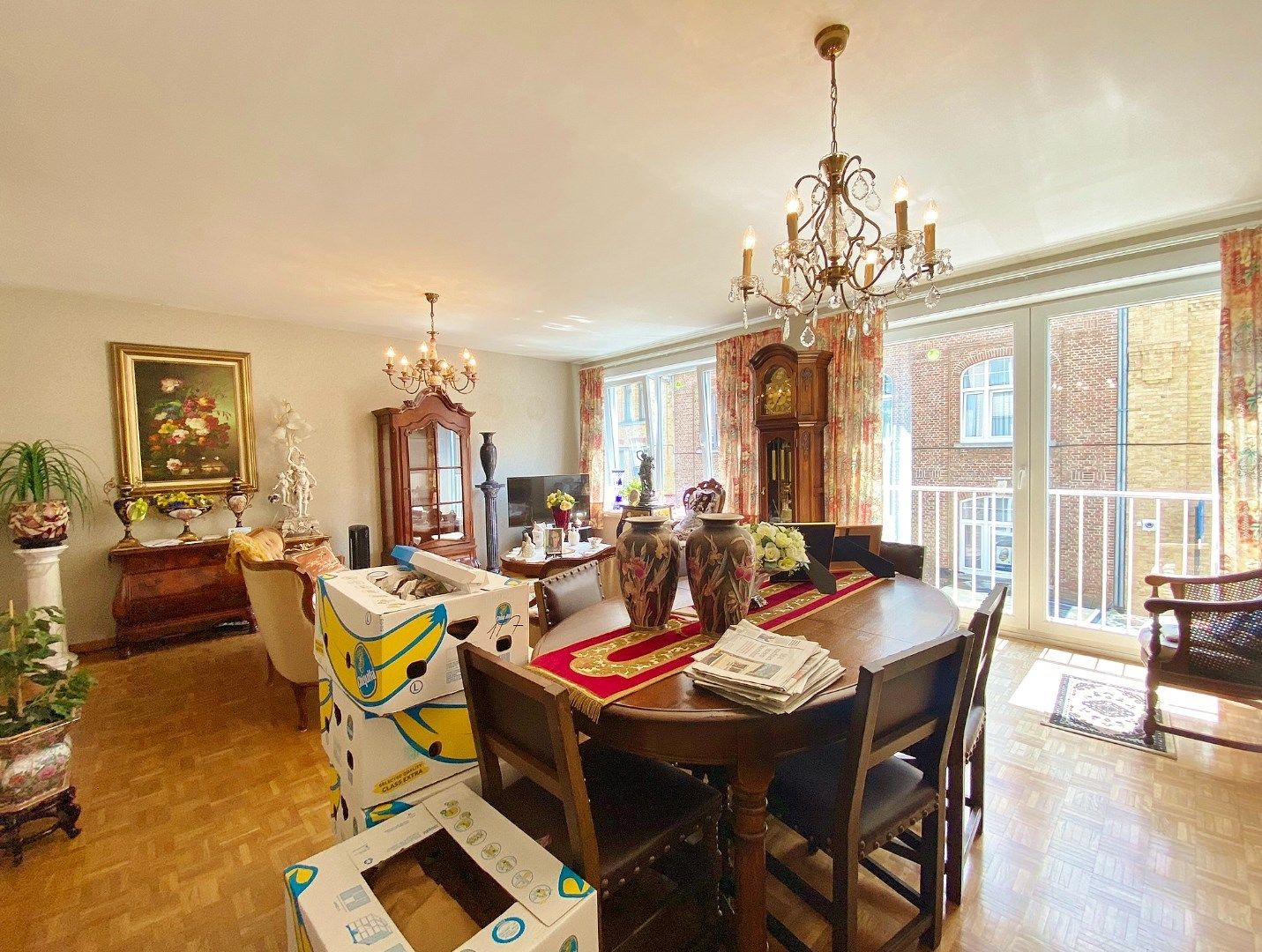 Ruim lichtrijk appartement met 3 slaapkamers, terras en garagebox foto 3