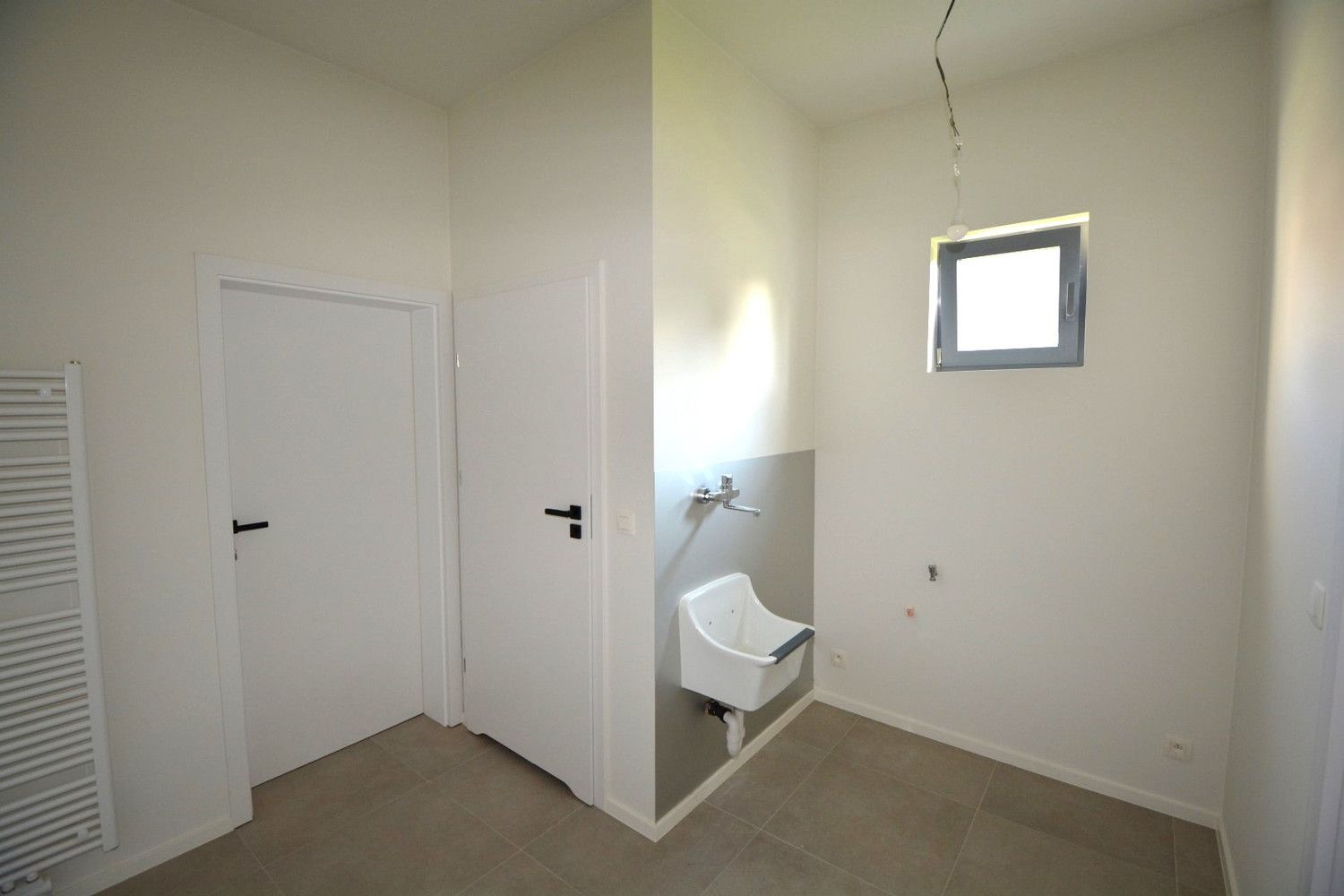 KWALITATIEF GERENOVEERDE WONING OP 835 m²! foto 12