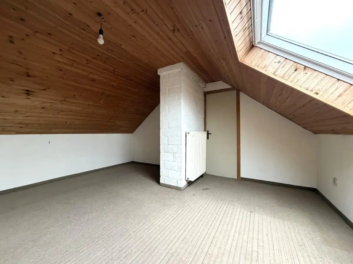 Moorslede - Ruim appartement met een lichtrijke leefruimte in het centrum foto 11