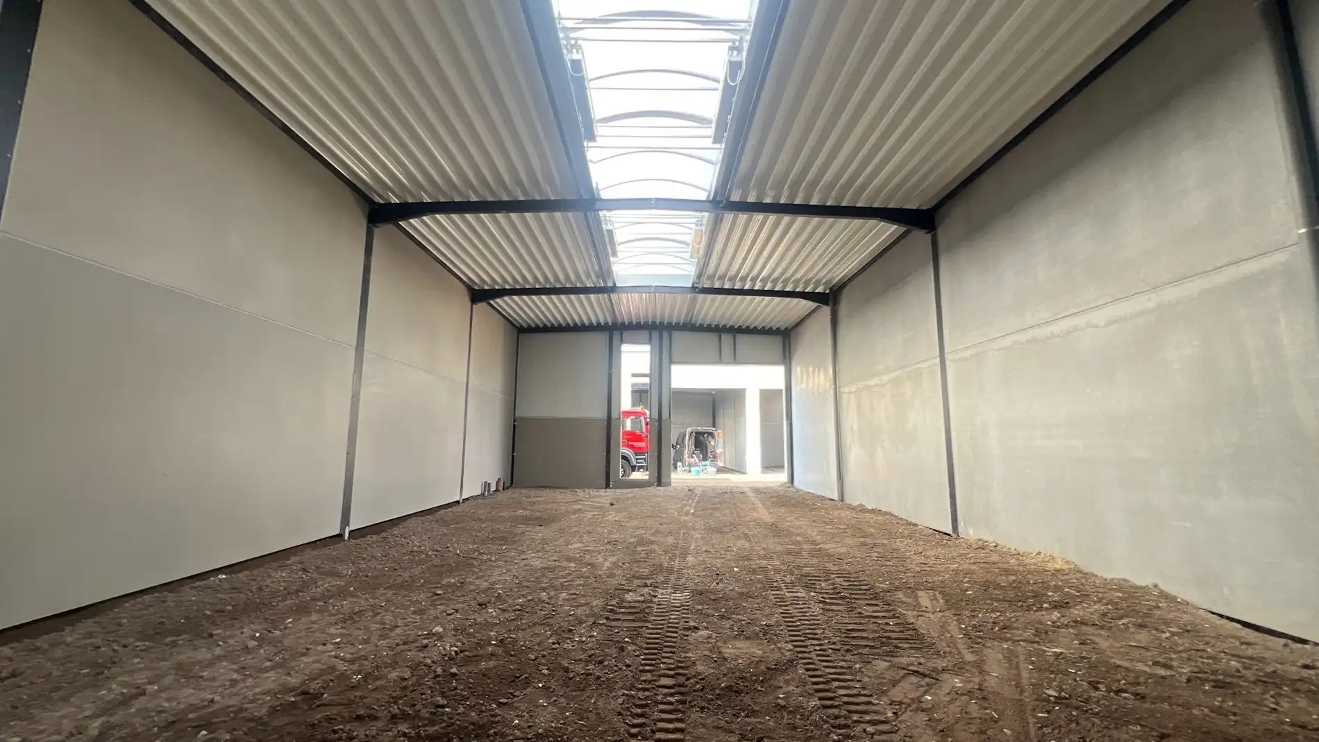 Nieuwbouw KMO-unit te koop in Bizzpark Doornzele foto 3