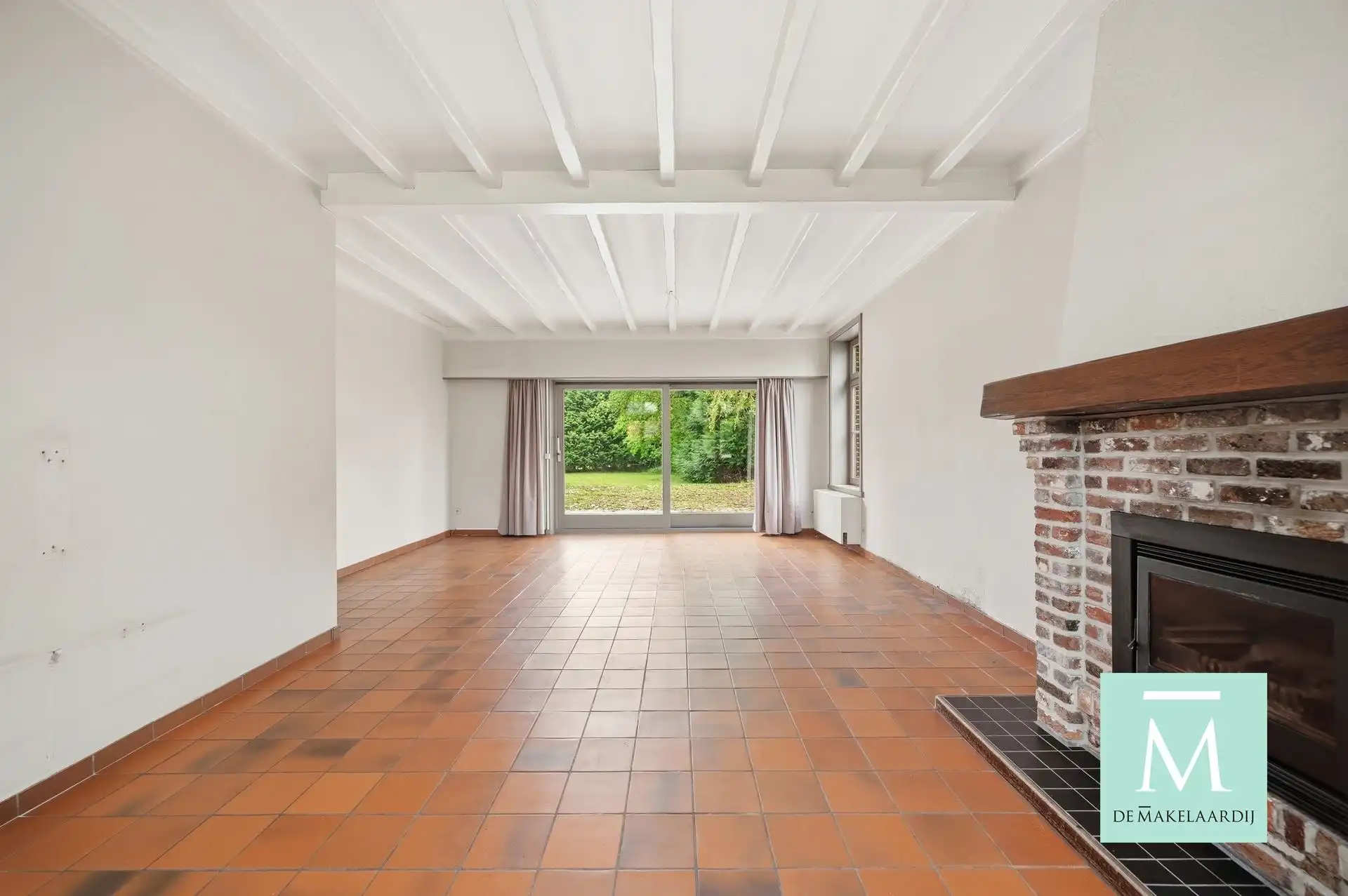 Ruime woning met 4 slaapkamers, garage en diepe tuin op toplocatie! foto 4