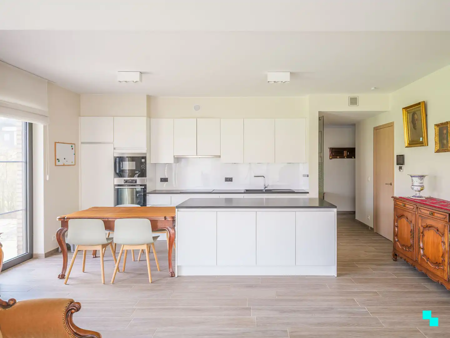 Gelijkvloers twee slaapkamerappartement nabij het centrum van Merelbeke foto 4