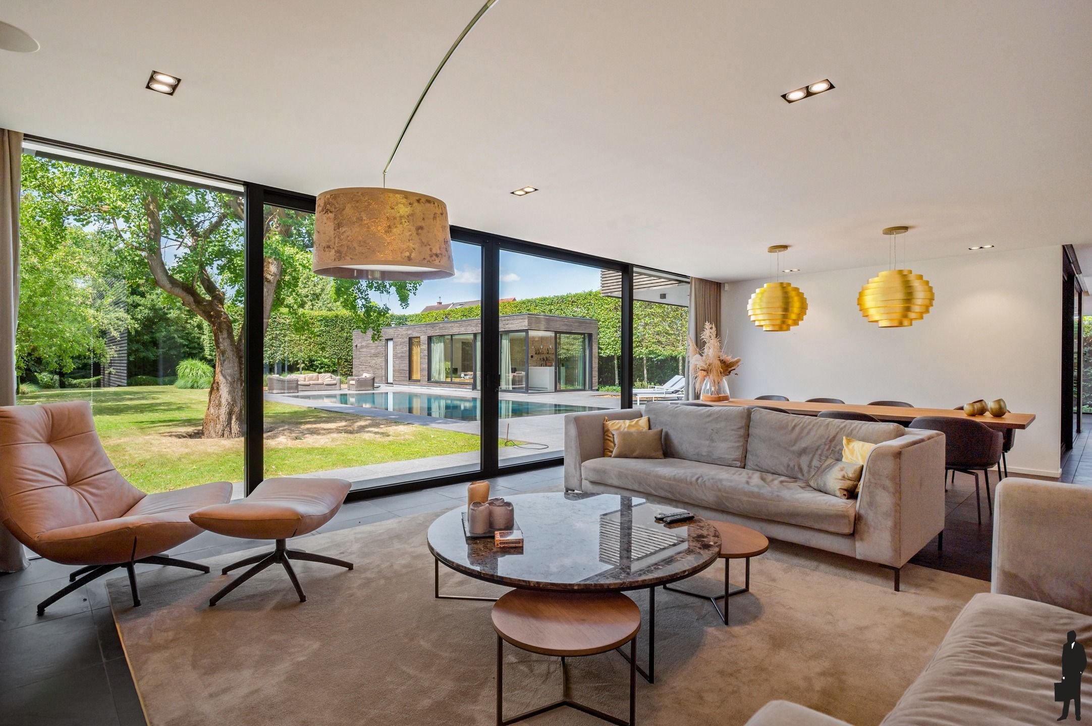 High-end afgewerkte villa op een uitzonderlijke locatie foto 2