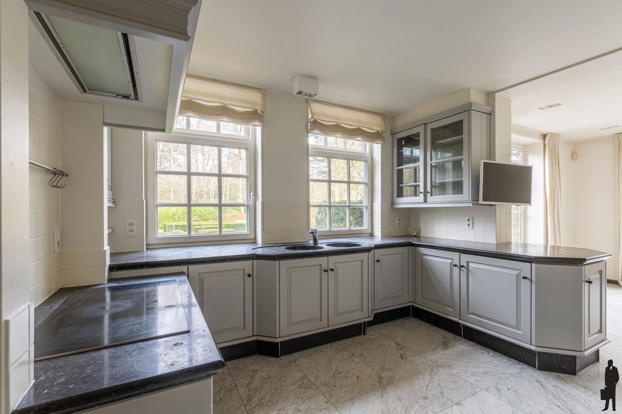 Tijdloze villa op toplocatie foto 21