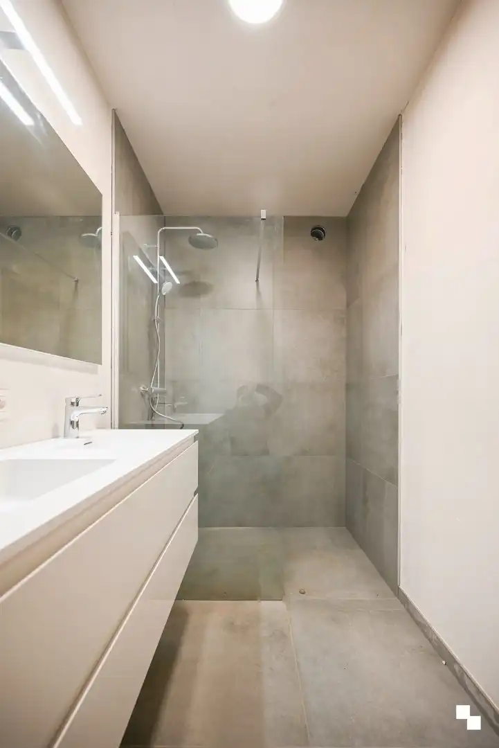 Gelijkvloers nieuwbouwappartement in Waregem foto 14