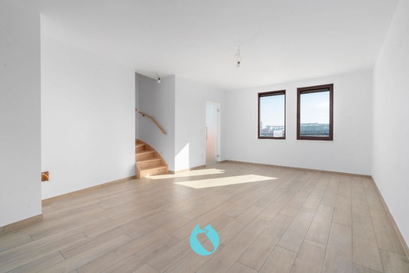 Ontdek dit prachtige duplex-nieuwbouwappartement, met drie slaapkamers en twee badkamers foto 6