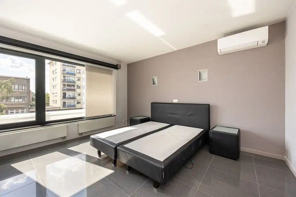 Ruim duplexappartement met terras foto 10