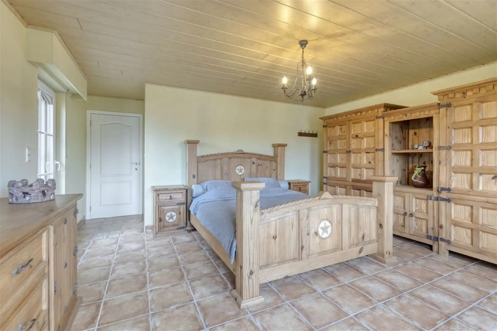 TE KOOP: Toscaanse villa met 3 slaapkamers te Heusden-Zolder! foto 17