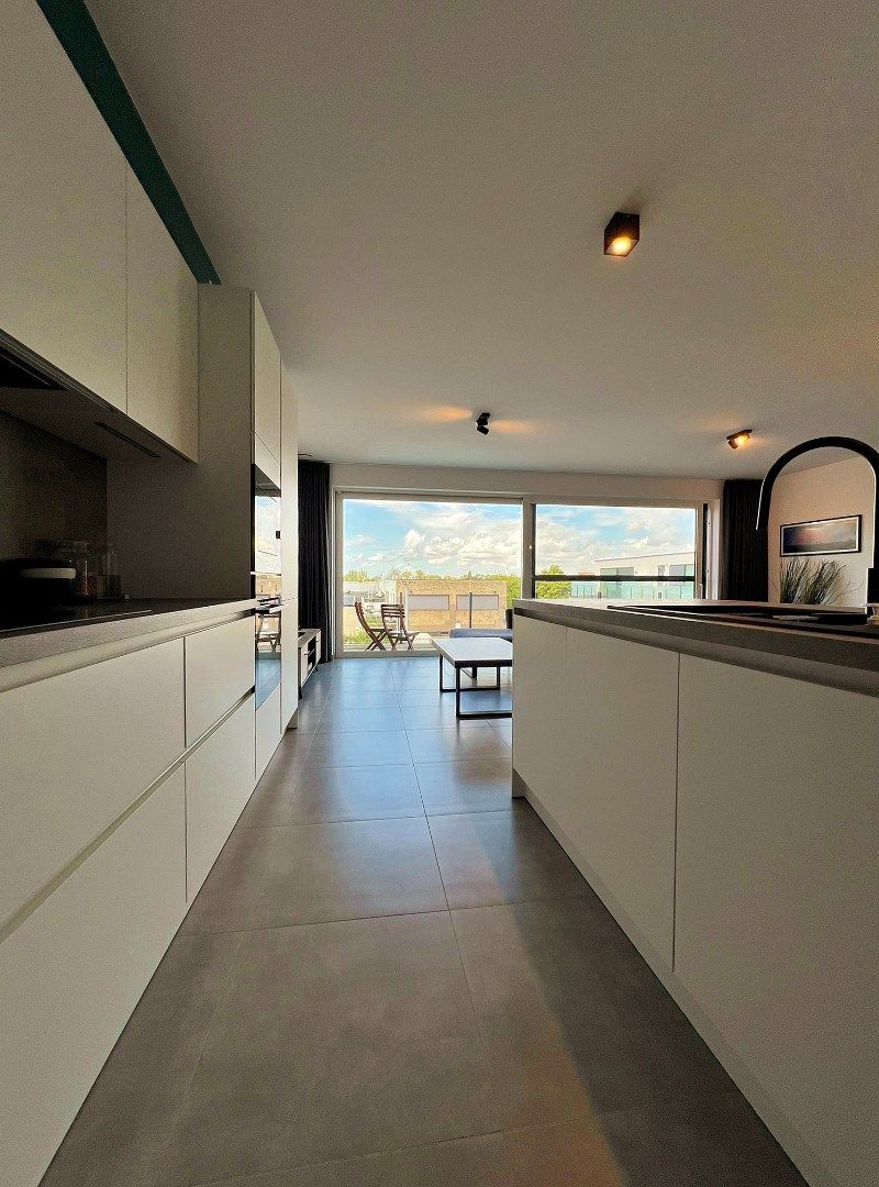 Nieuwbouwappartement met 2 slaapkamers, terras en autostaanplaats foto 6