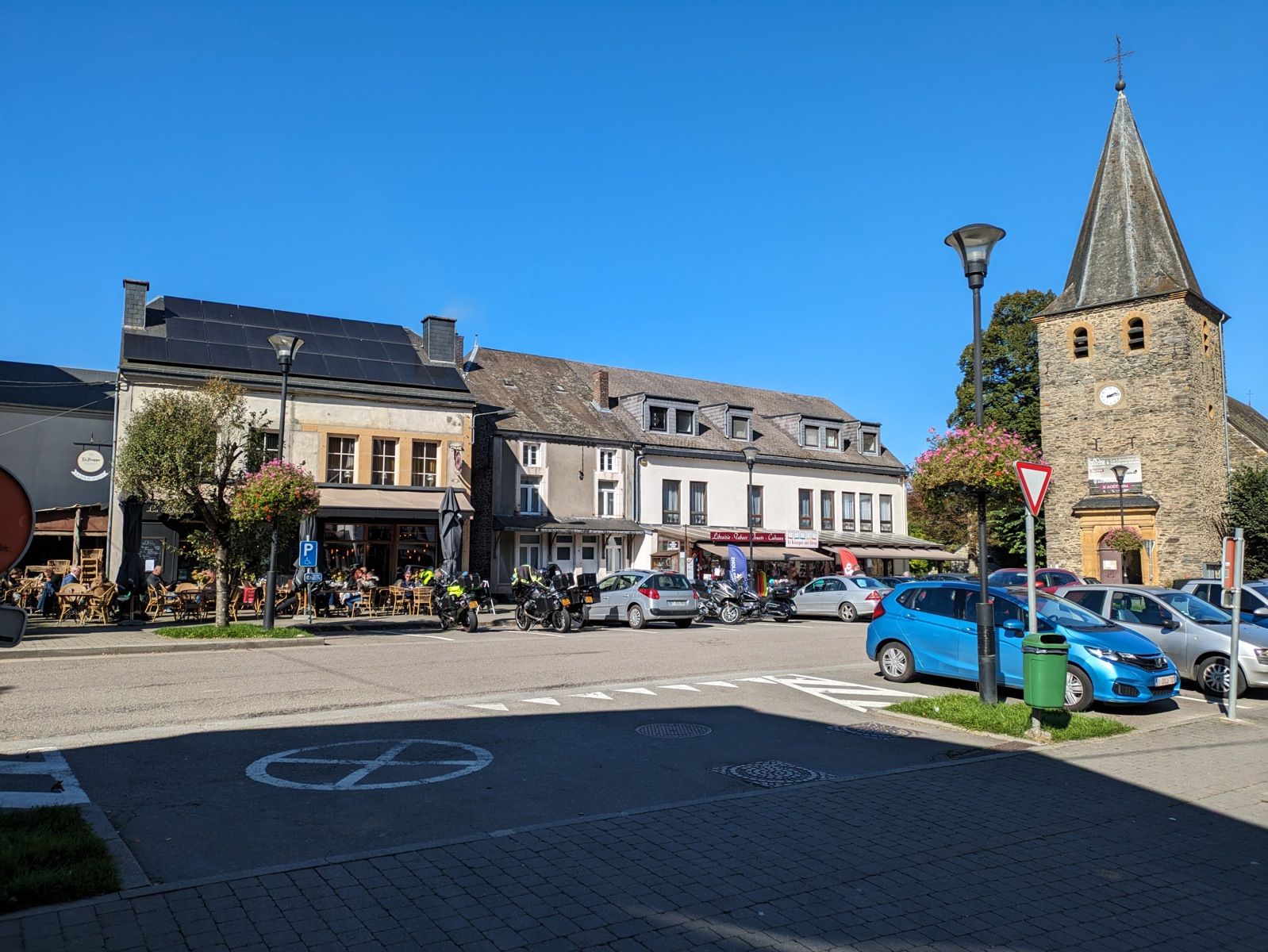 ()=>{if(producerUpdateValueVersion(node),producerAccessed(node),node.value===ERRORED)throw node.error;return node.value} Rue Fernande Pierrard 59 - 5550 Vresse-sur-Semois