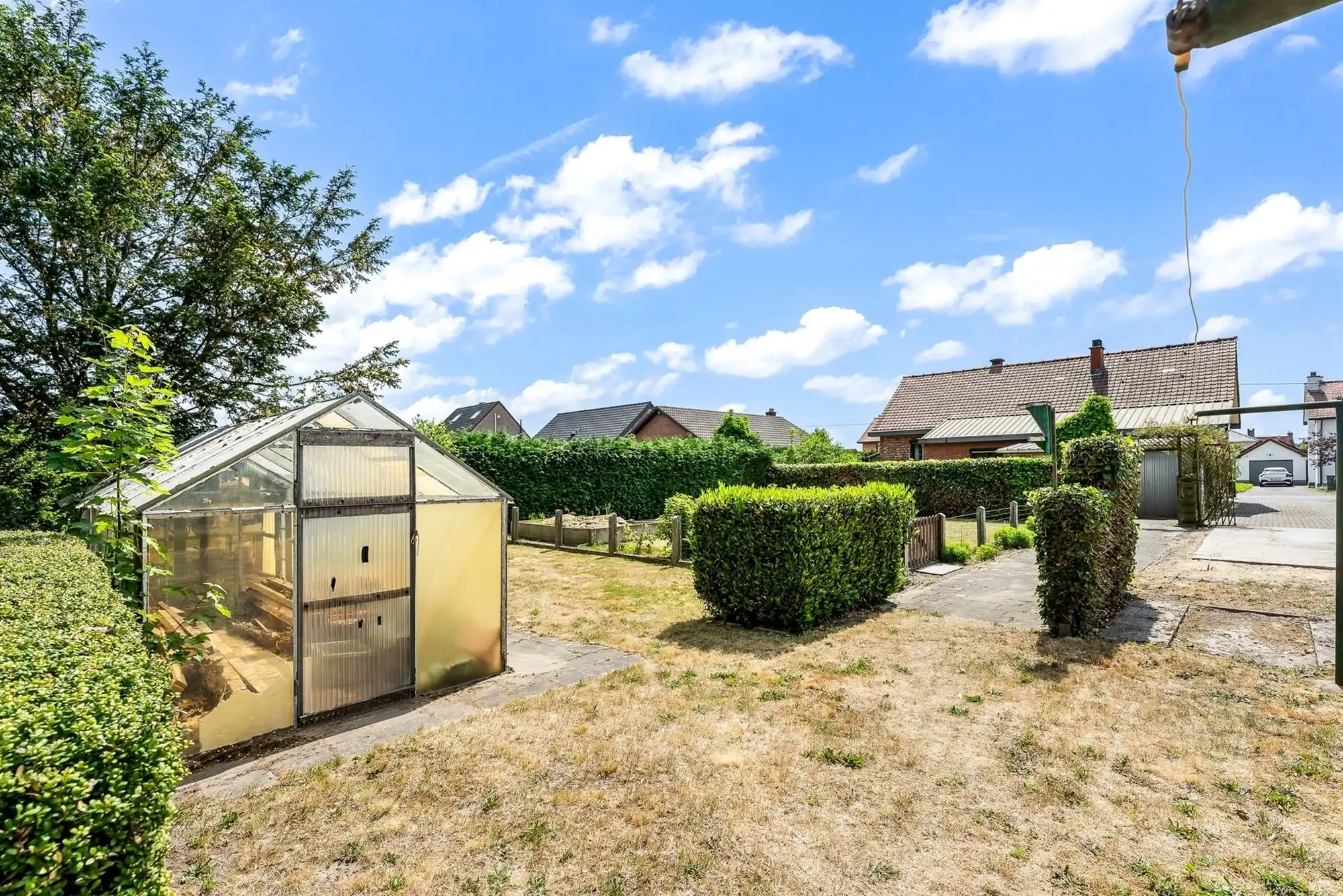 GOED ONDERHOUDEN WONING MET POTENTIEEL OP LEUKE LIGGING! foto 24
