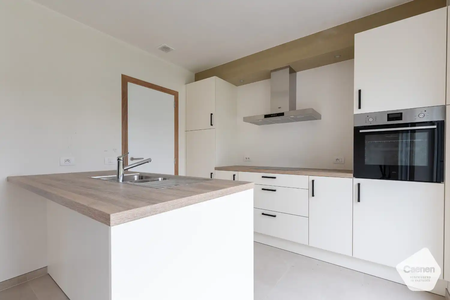 Nieuwbouwwoning met 3 slaapkamers en ruime zolder foto 4