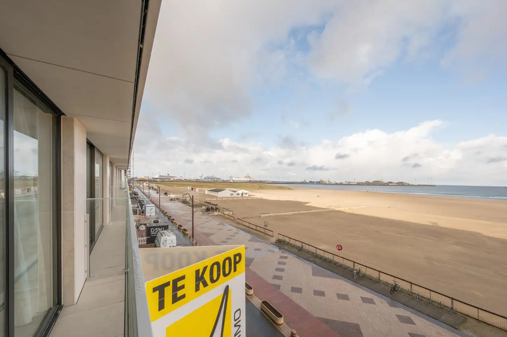 Zeezicht en comfort op de Zeedijk van Heist foto 10