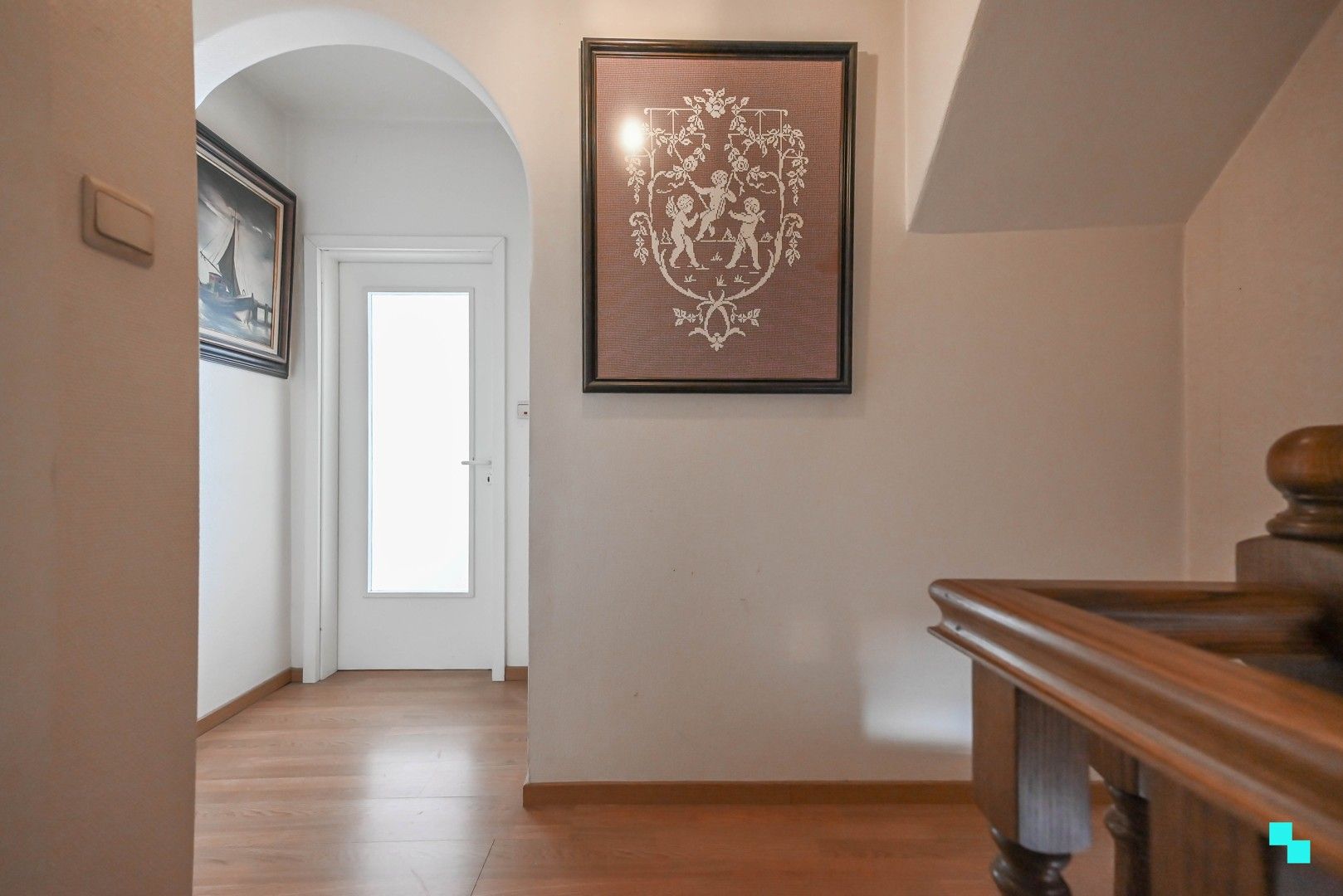 Halfopen bebouwing in hartje Ingelmunster foto 21