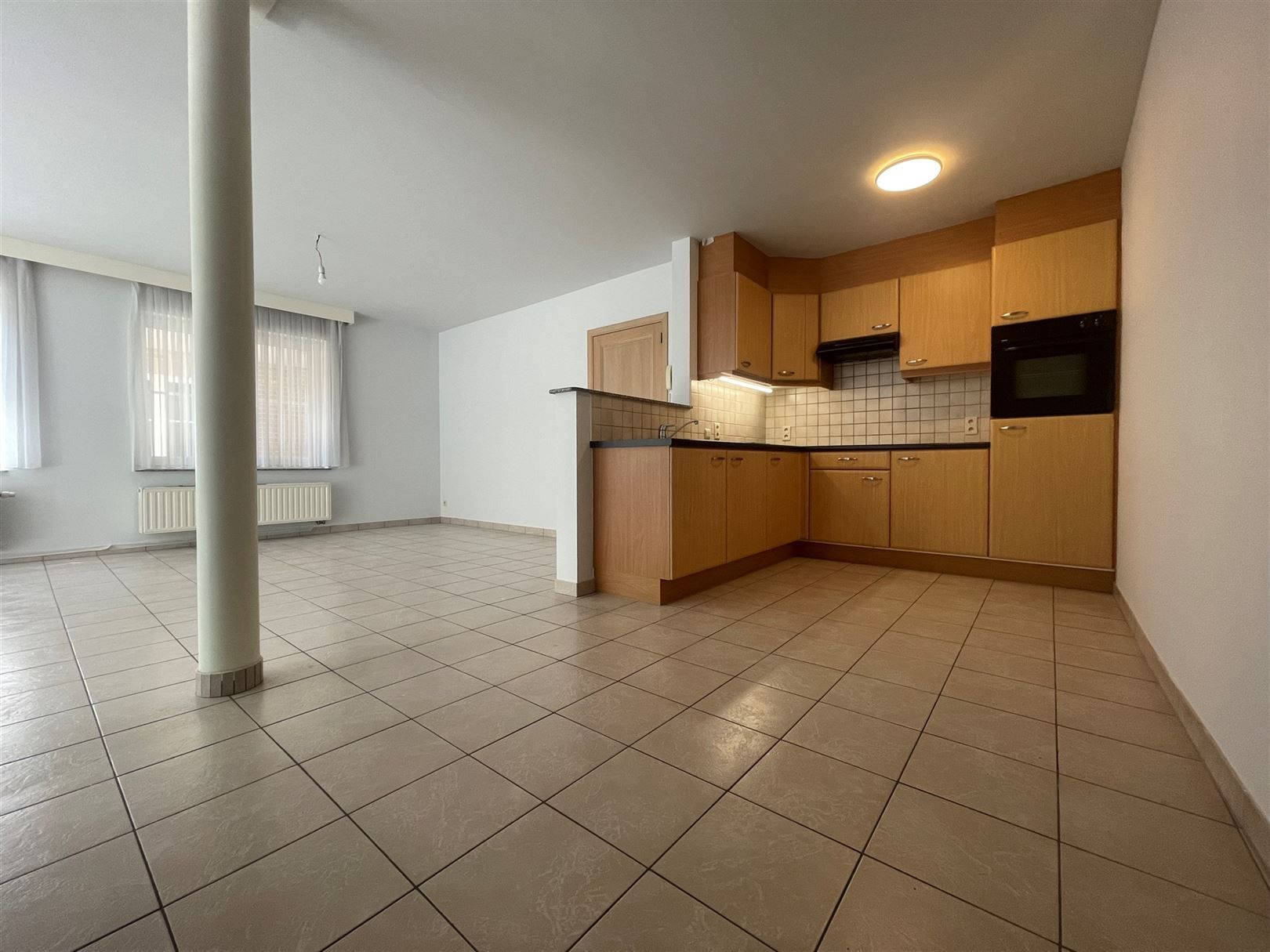 Gelijkvloerse appartement  met afgesloten koer  foto 5